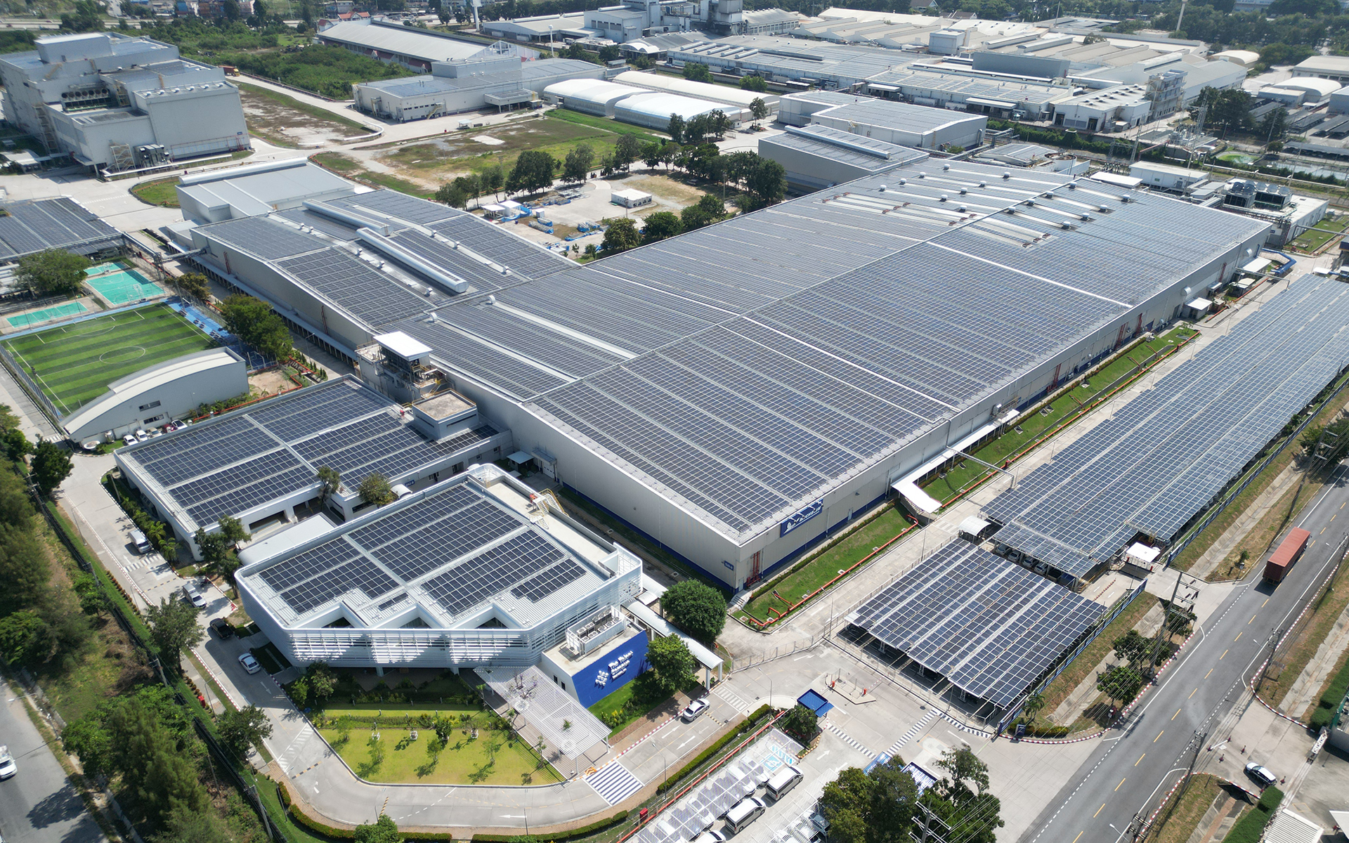 ラムチャバン工場は世界的に見てももっとも進んだ設備を持つという