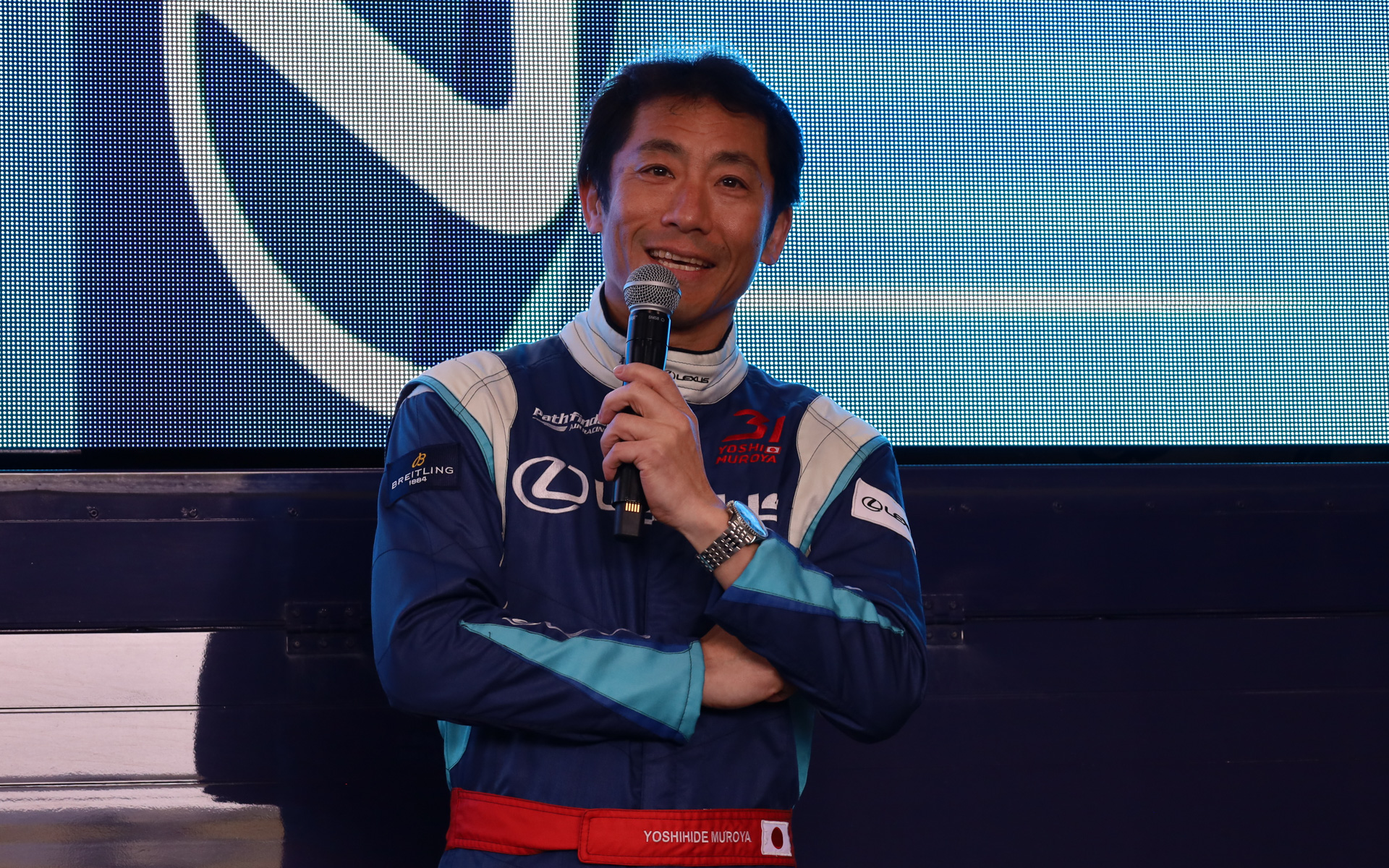 エアレースパイロット・室屋義秀選手