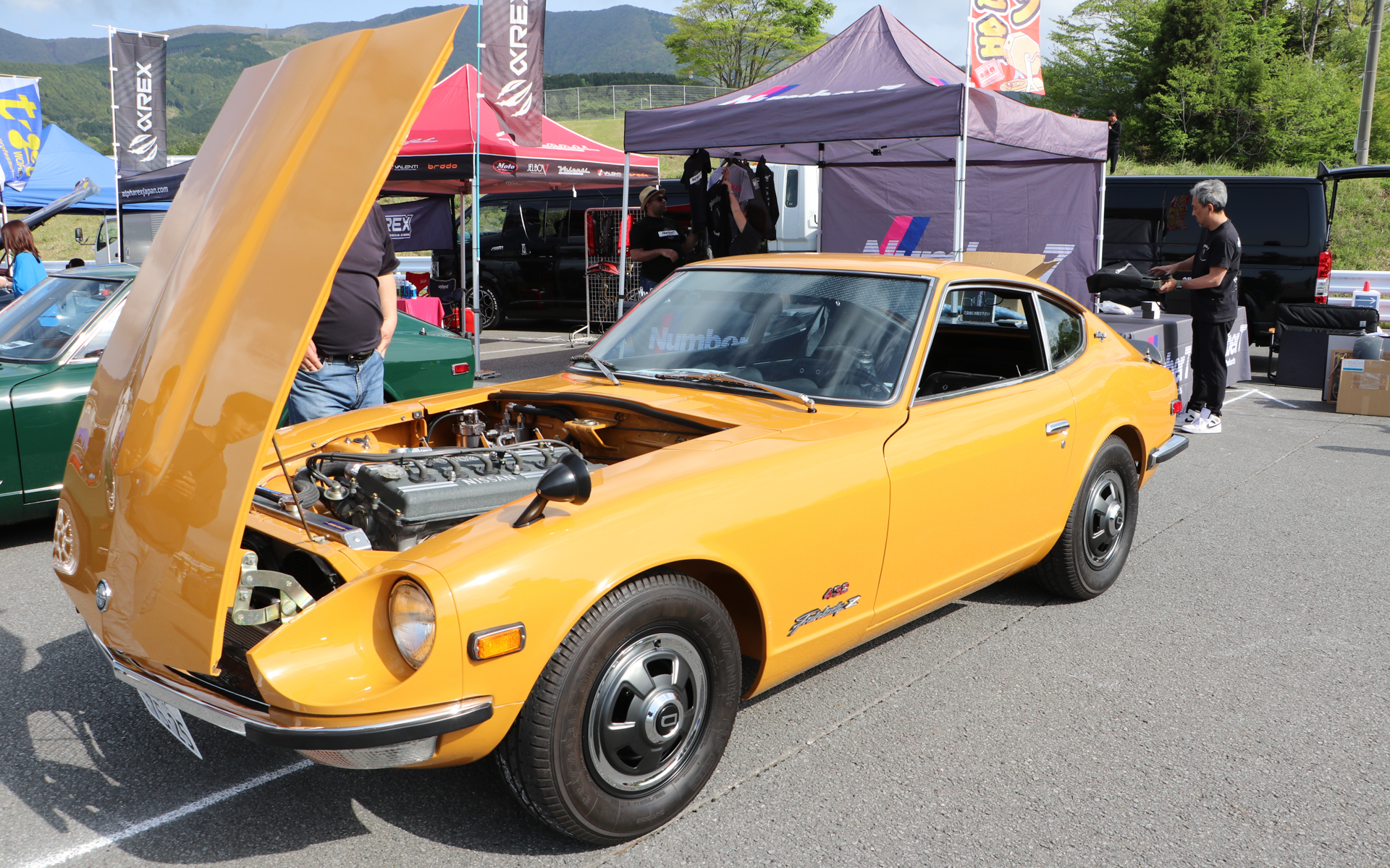 <a href="https://lb-number7.jp/" class="n" target="_blank">Number7 Racing Products（リベラルデザイン）</a>のデモカー（S30/Z432）