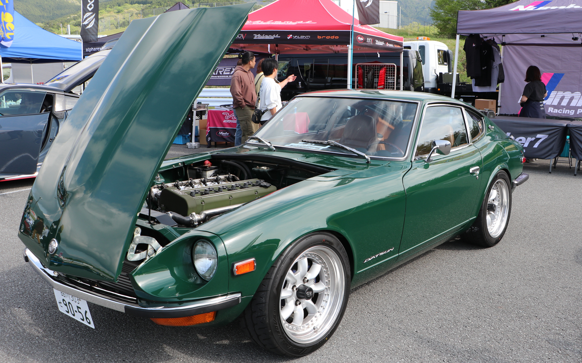 <a href="https://lb-number7.jp/" class="n" target="_blank">Number7 Racing Products（リベラルデザイン）</a>のデモカー（S30/Z432）