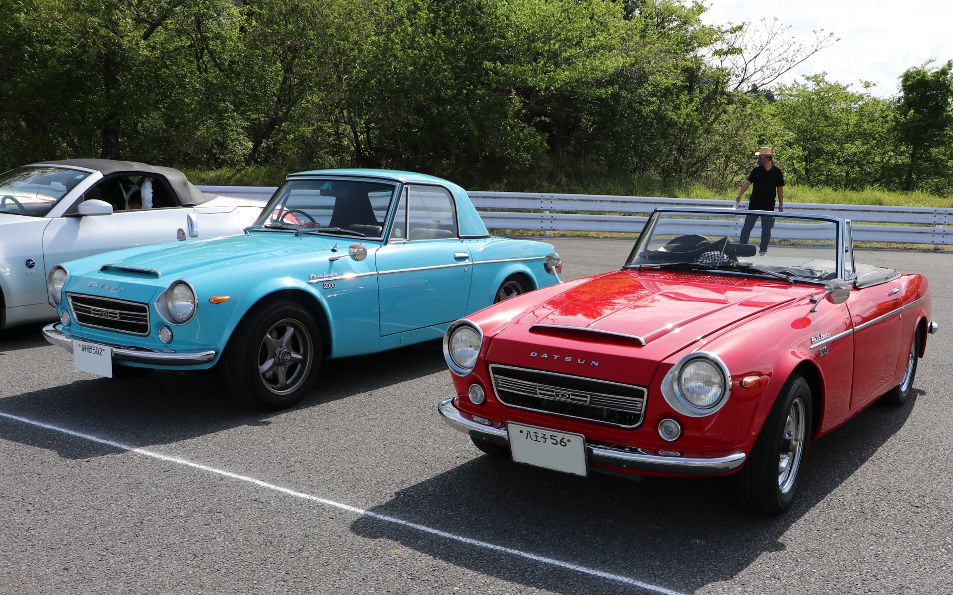 貴重なダットサン・フェアレディも数台参加