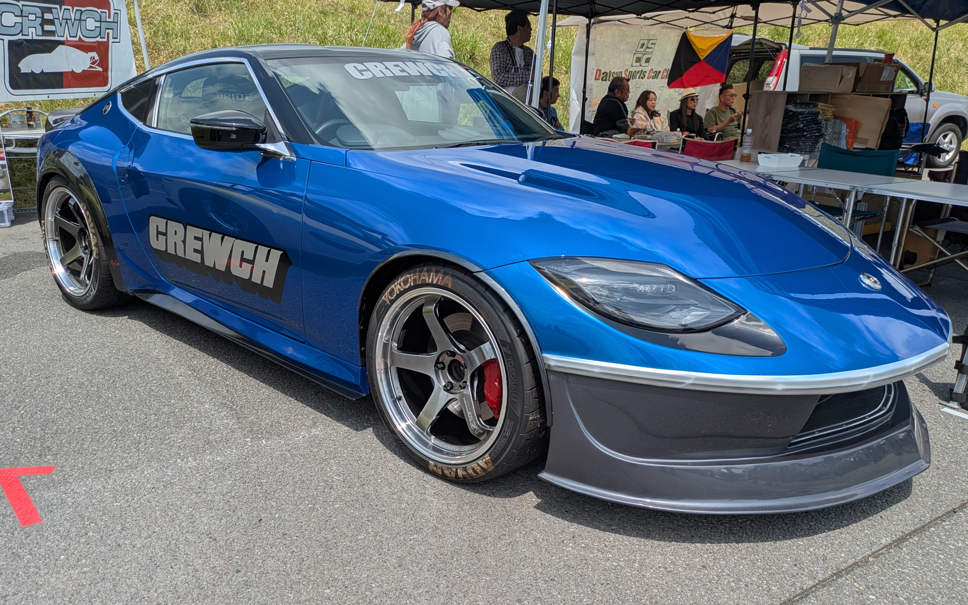 Gノーズ風に仕上げたクルウチのデモカー（RZ34型）