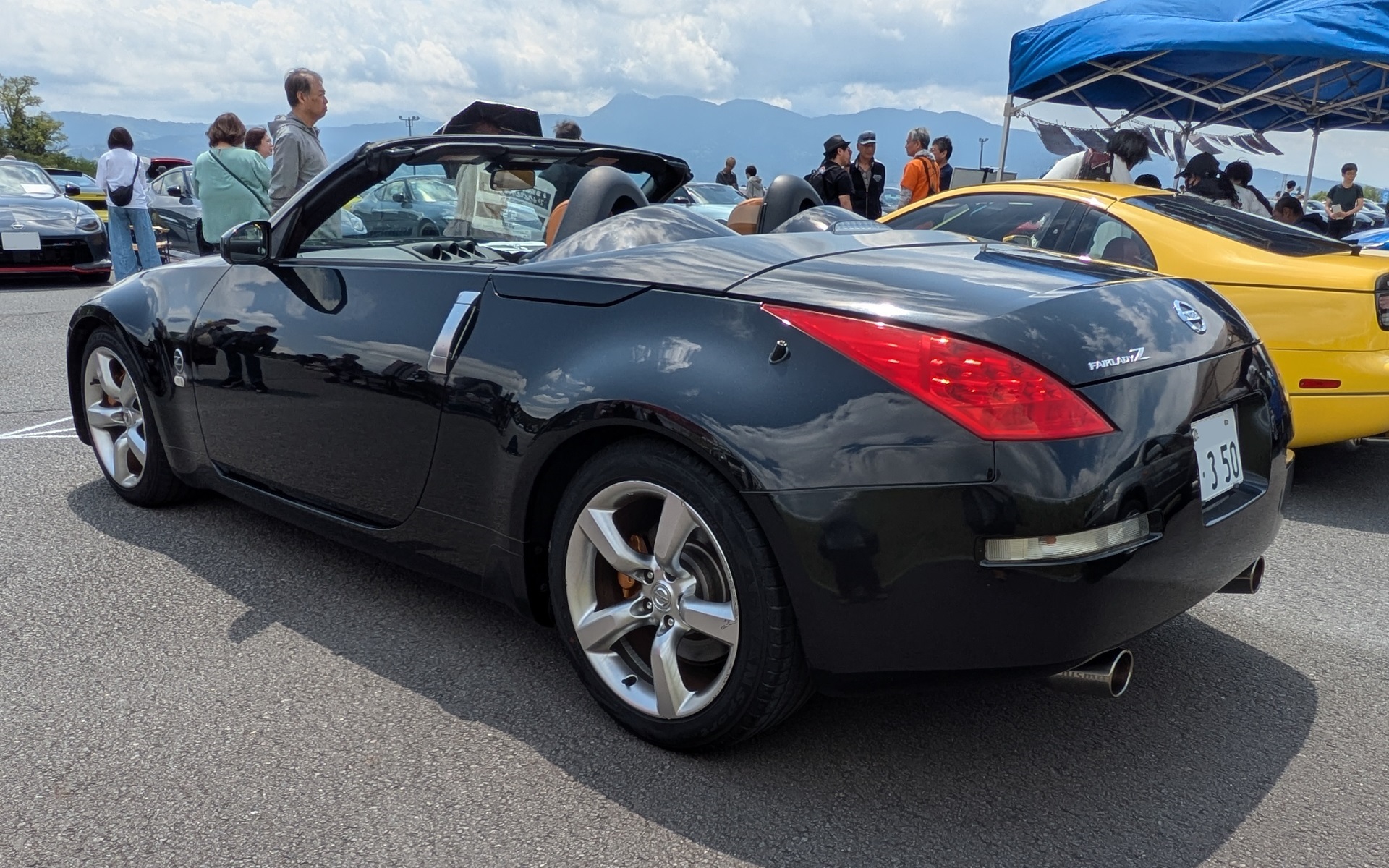 湯川氏の愛車のZ33ロードスター