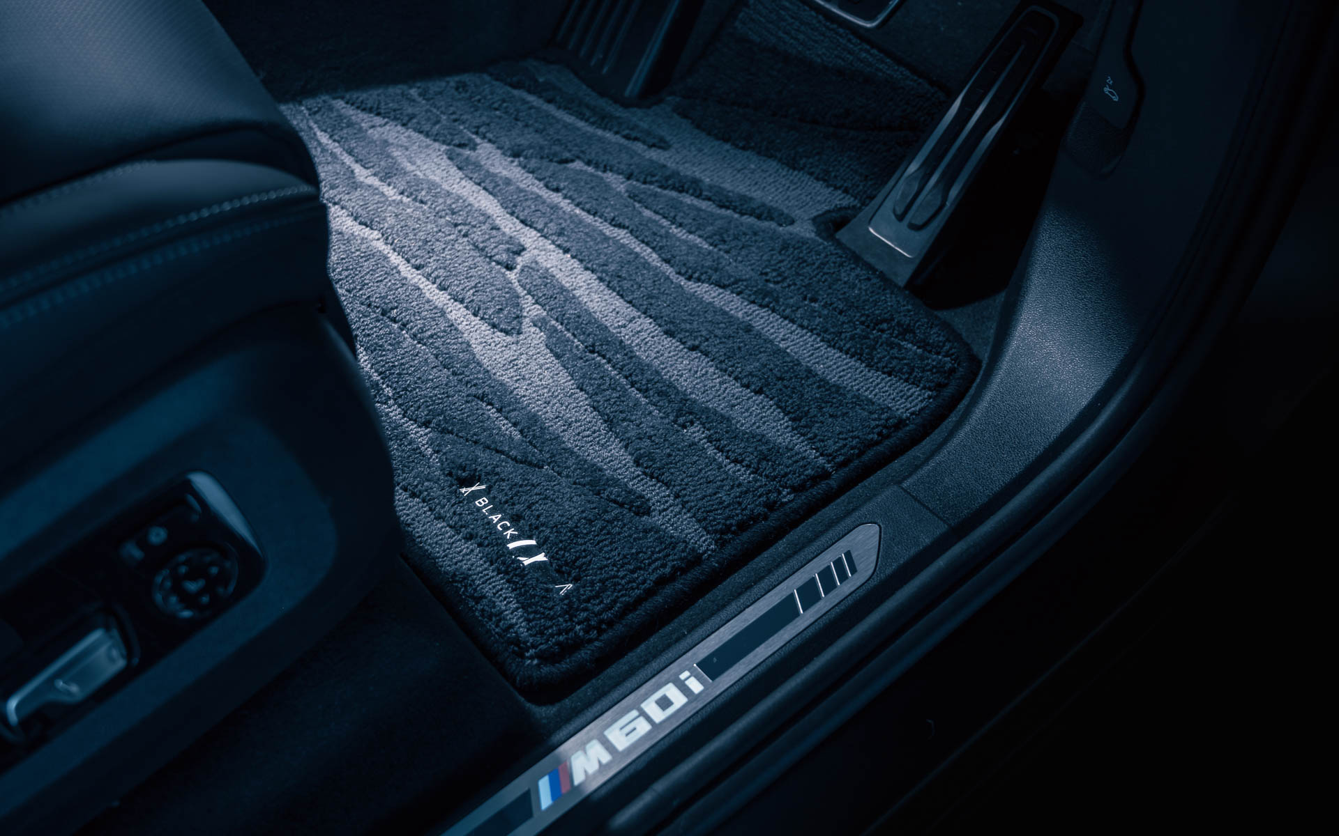 専用フロアマット