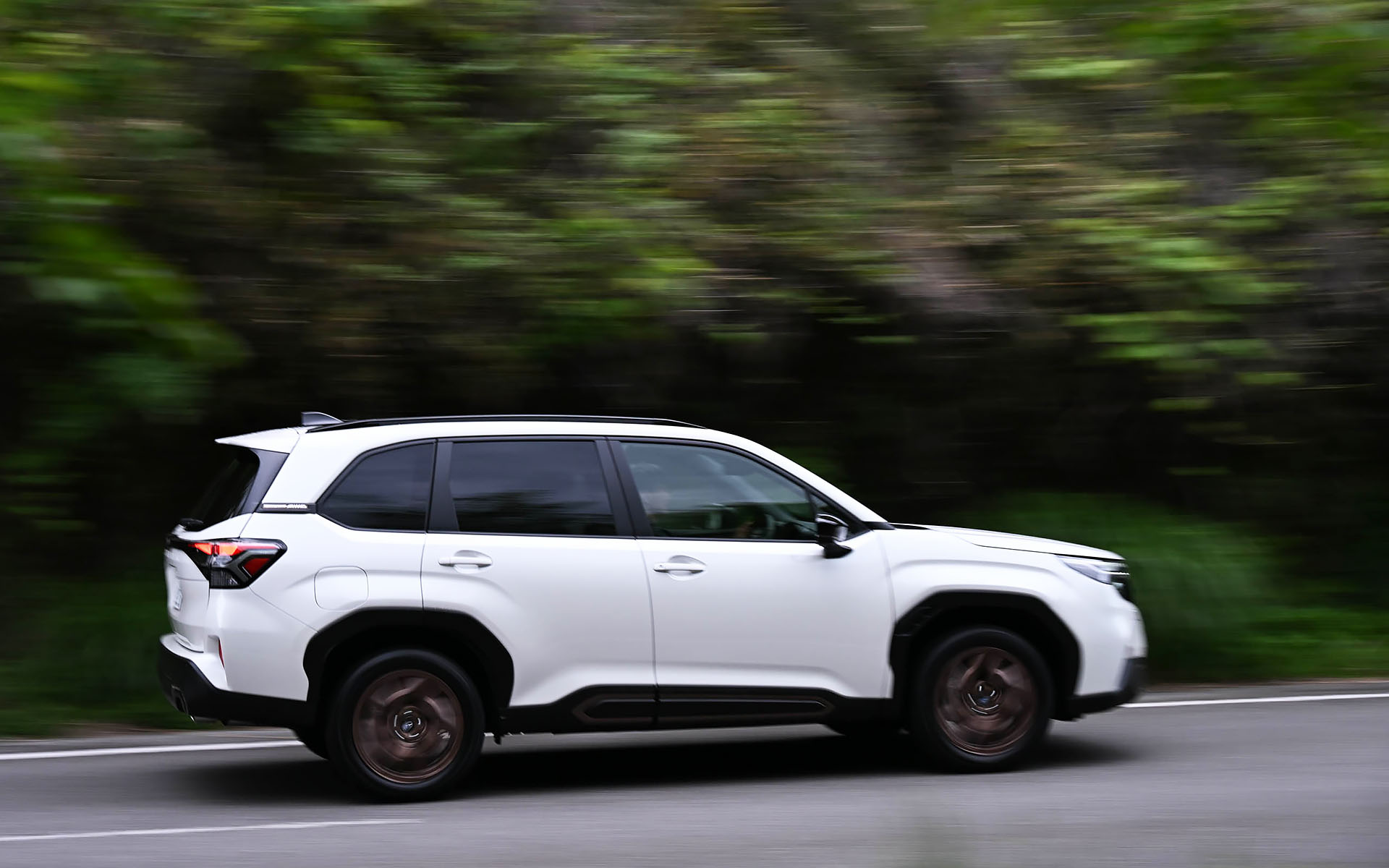 デザインだけでなく、運転しやすい視界を確保することにもこだわりが込められている