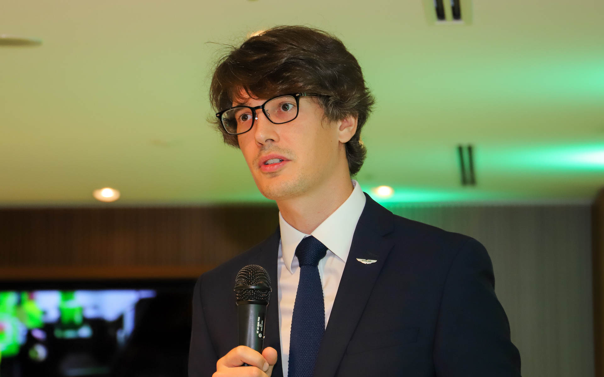 アストンマーティン ヘッド・オブ・Q・スペシャルプロジェクトセールス サム・ベネッツ氏