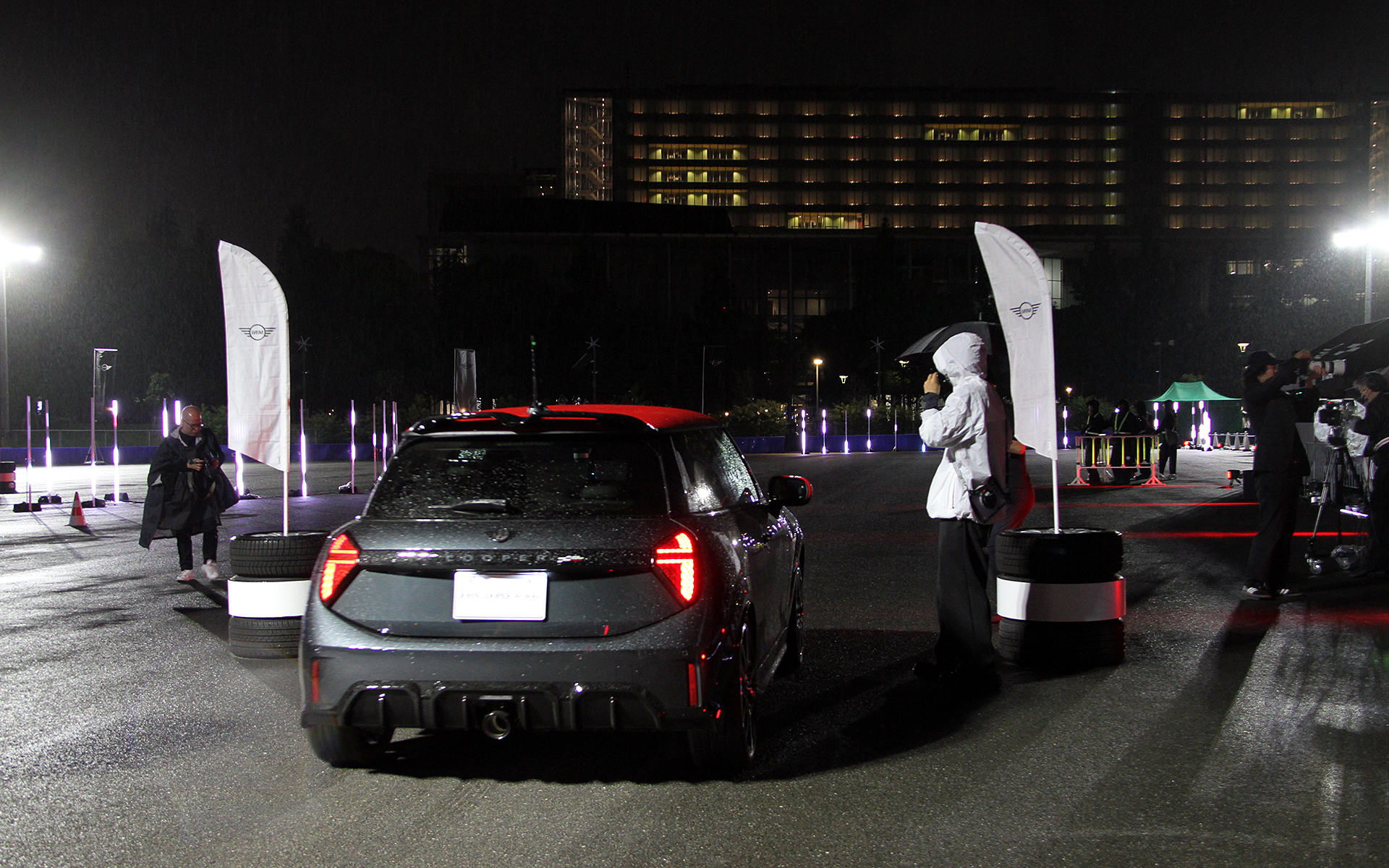 最新ジョン・クーパー・ワークス全モデルを集めたイベント「JCW RACING NIGHT presented by MINI」を開催