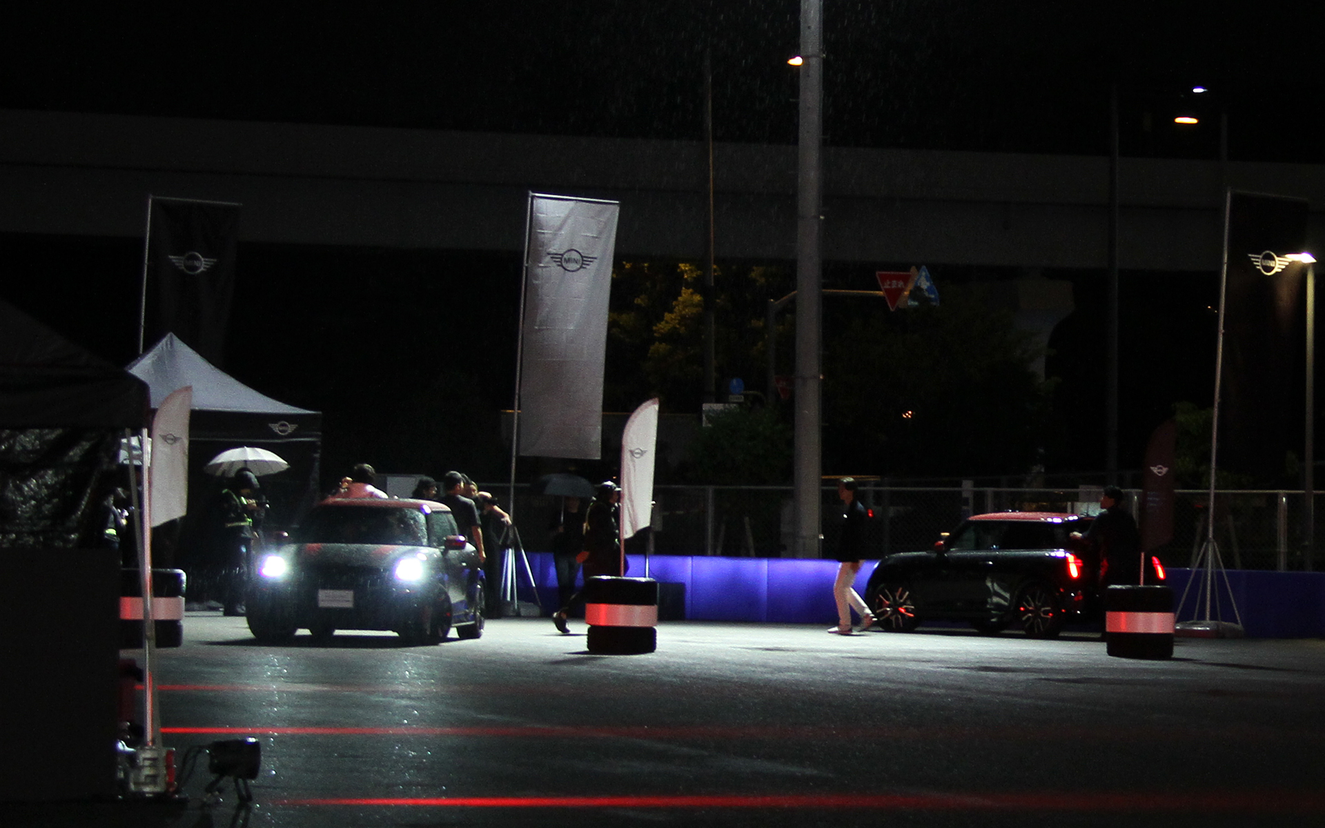 ナイトセッションでJCWモデルの性能を体感できた