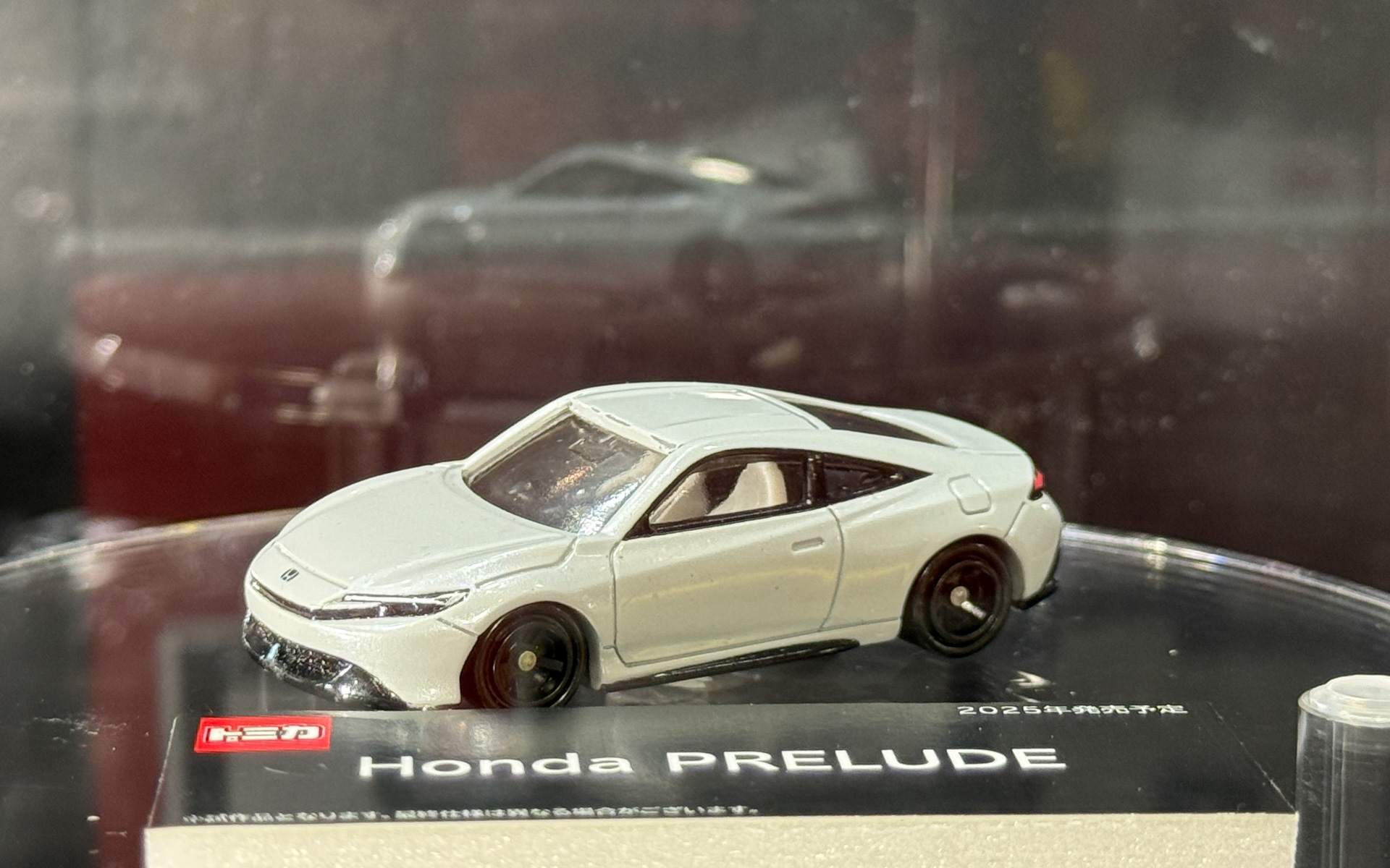 トミーテックブースにて先行展示されたトミカ「Honda PRELUDE」の試作品
