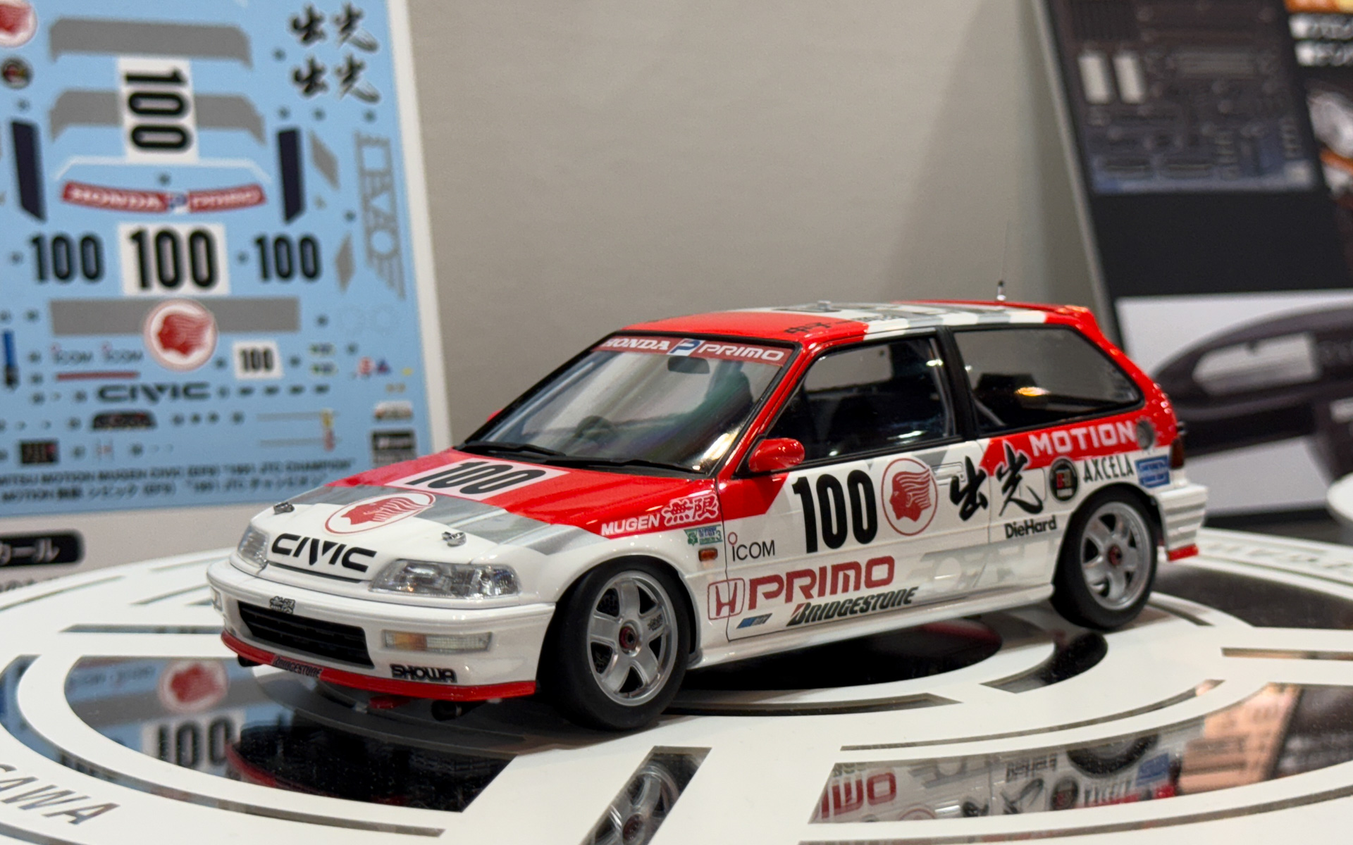 出光 MOTION 無限 シビック（EF9）“1991 JTC チャンピオン”の展示や
