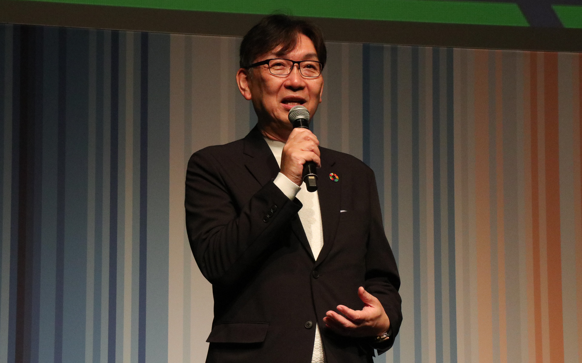 帝人株式会社 代表取締役社長執行役員 CEO 内川哲茂氏