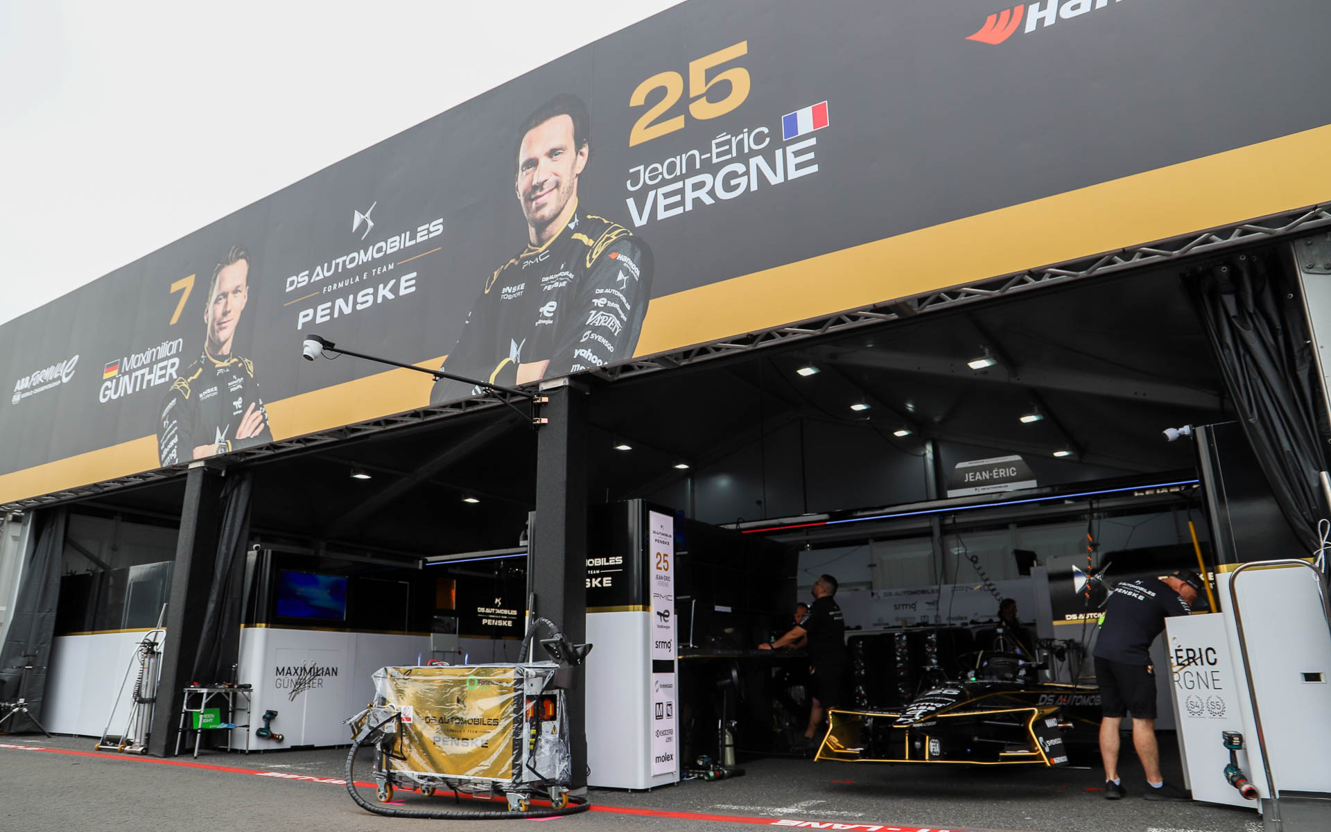 DSペンスキー フォーミュラEチームのドライバーに話を聞いてきた