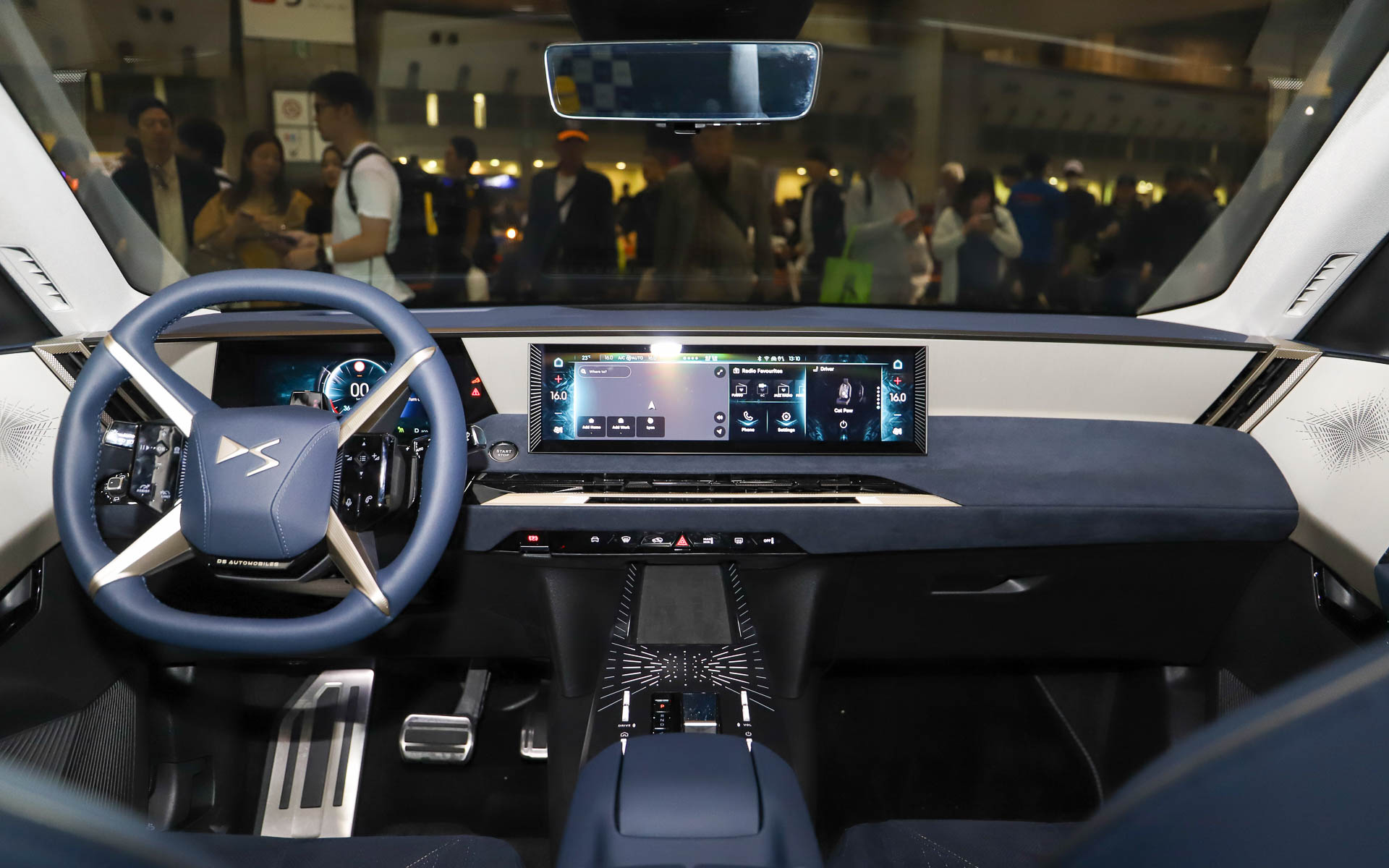 DS N°8のインパネ