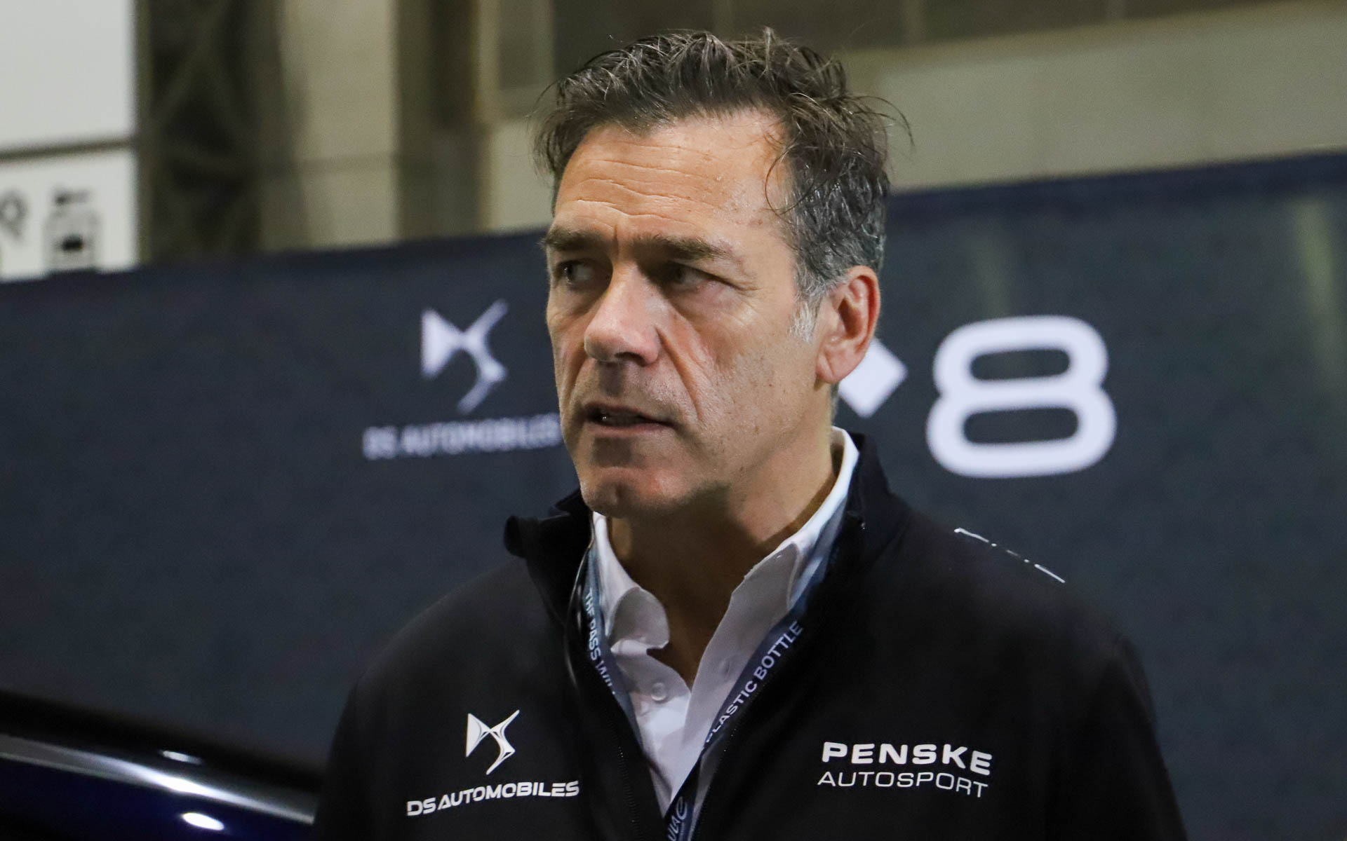 DS Global Marketing Directorのバスチャン・シュプ氏（上）とDS Global Sales Directorのフィリップ・ナルベブル氏（下）がDS N°8について説明した