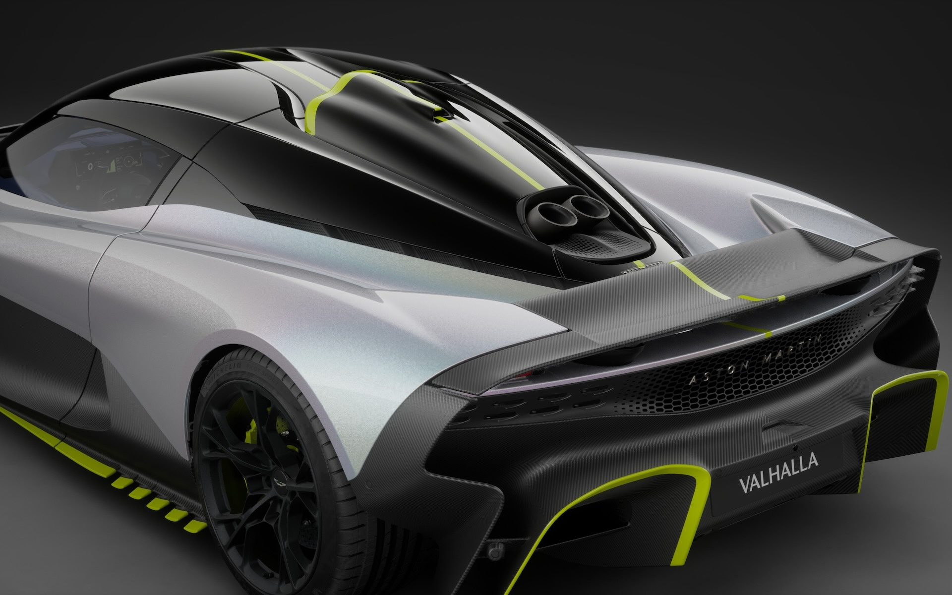 「Q by Aston Martin」で製作した「VALHALLA for Mr Akira」バージョン