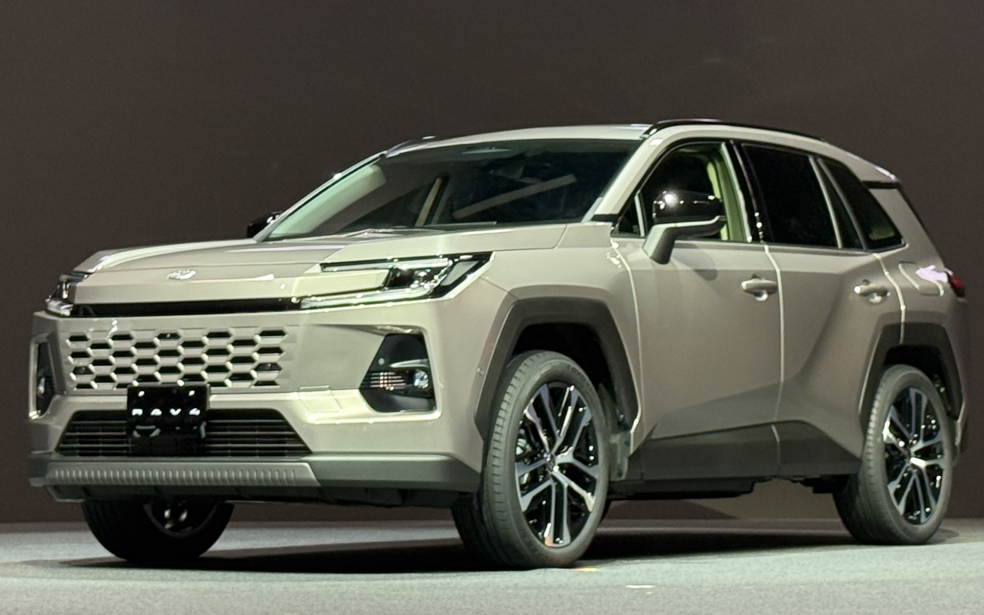 RAV4 CORE（プロトタイプ）