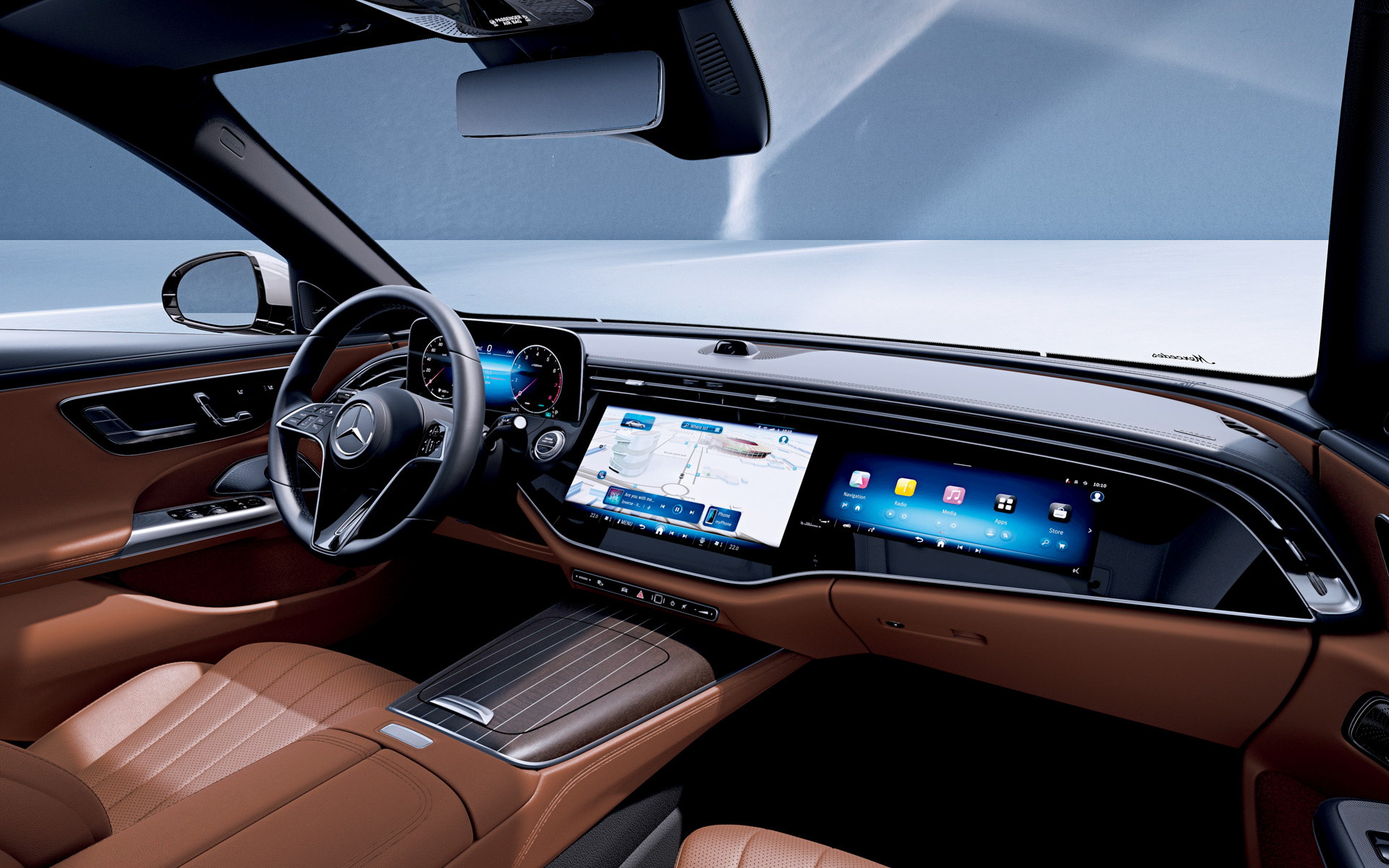 外装色：MANUFAKTURオパリスホワイト（メタリック）×内装色：本革（トンカブラウン）