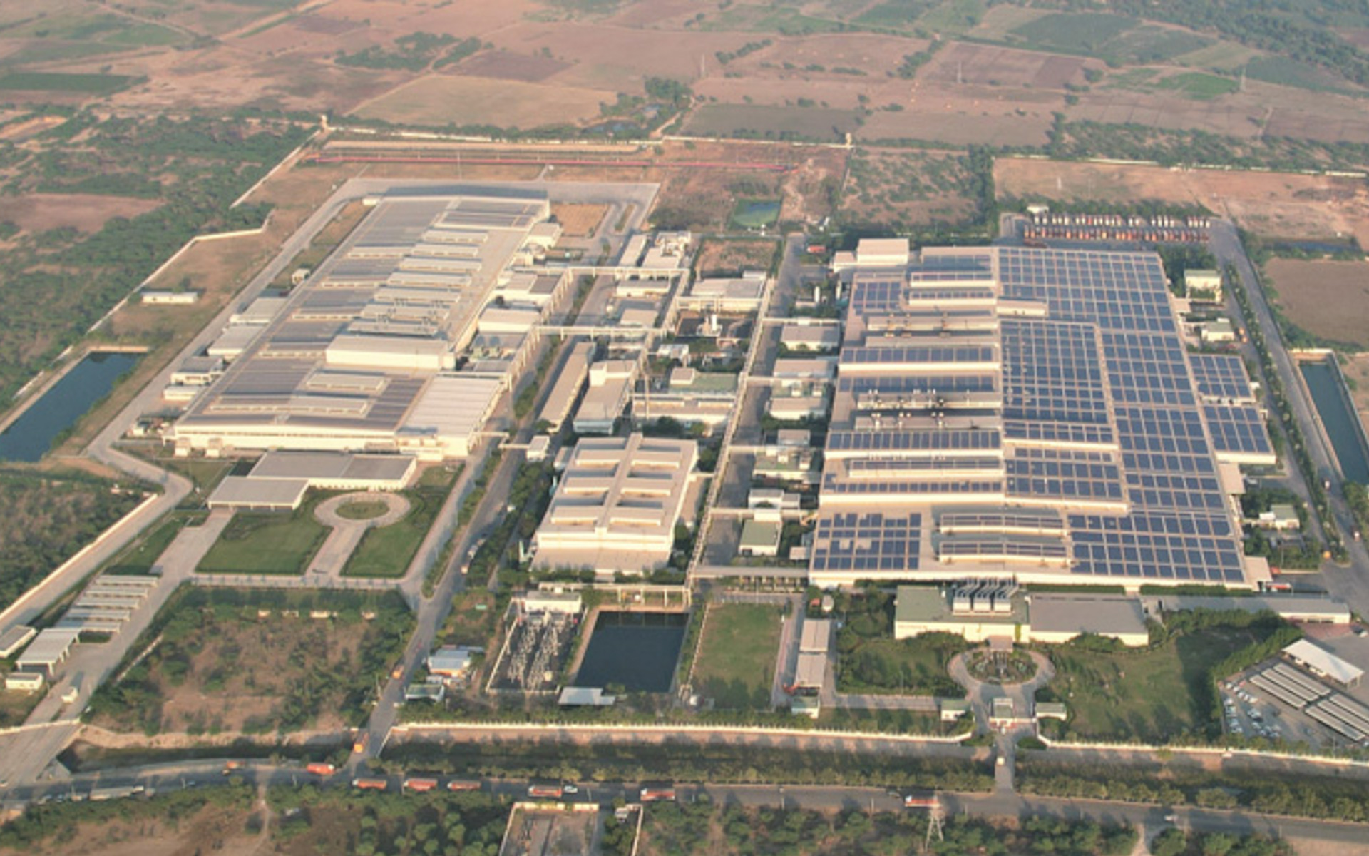 HMSI第四工場の外観