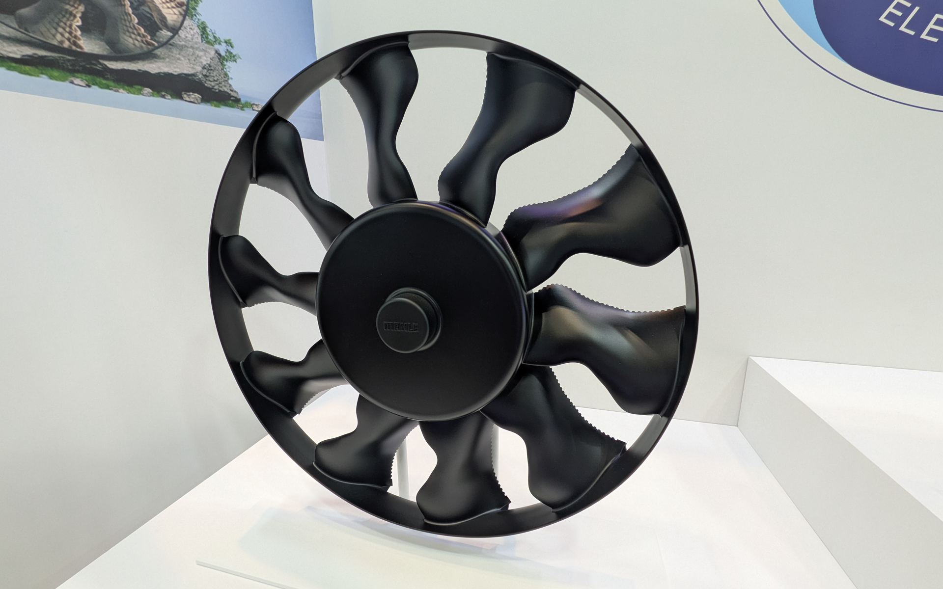 バイオニック高性能ファン