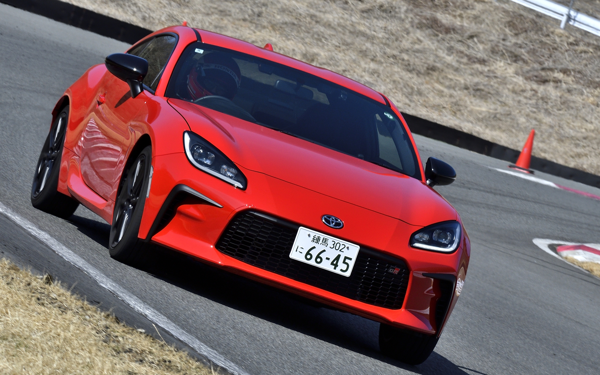 従来モデルよりも明らかにリアの安定感が増している