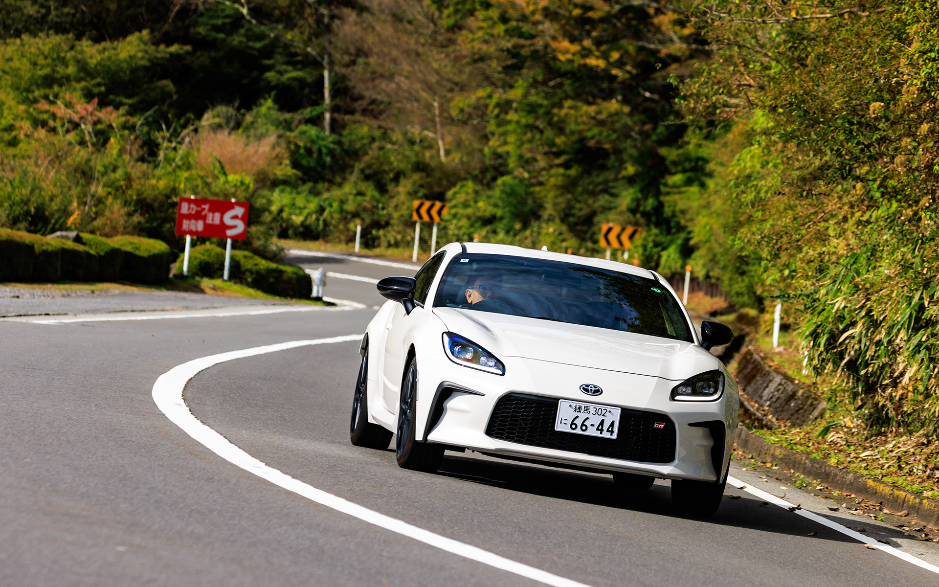 リズミカルにコーナーを駆け抜けられる