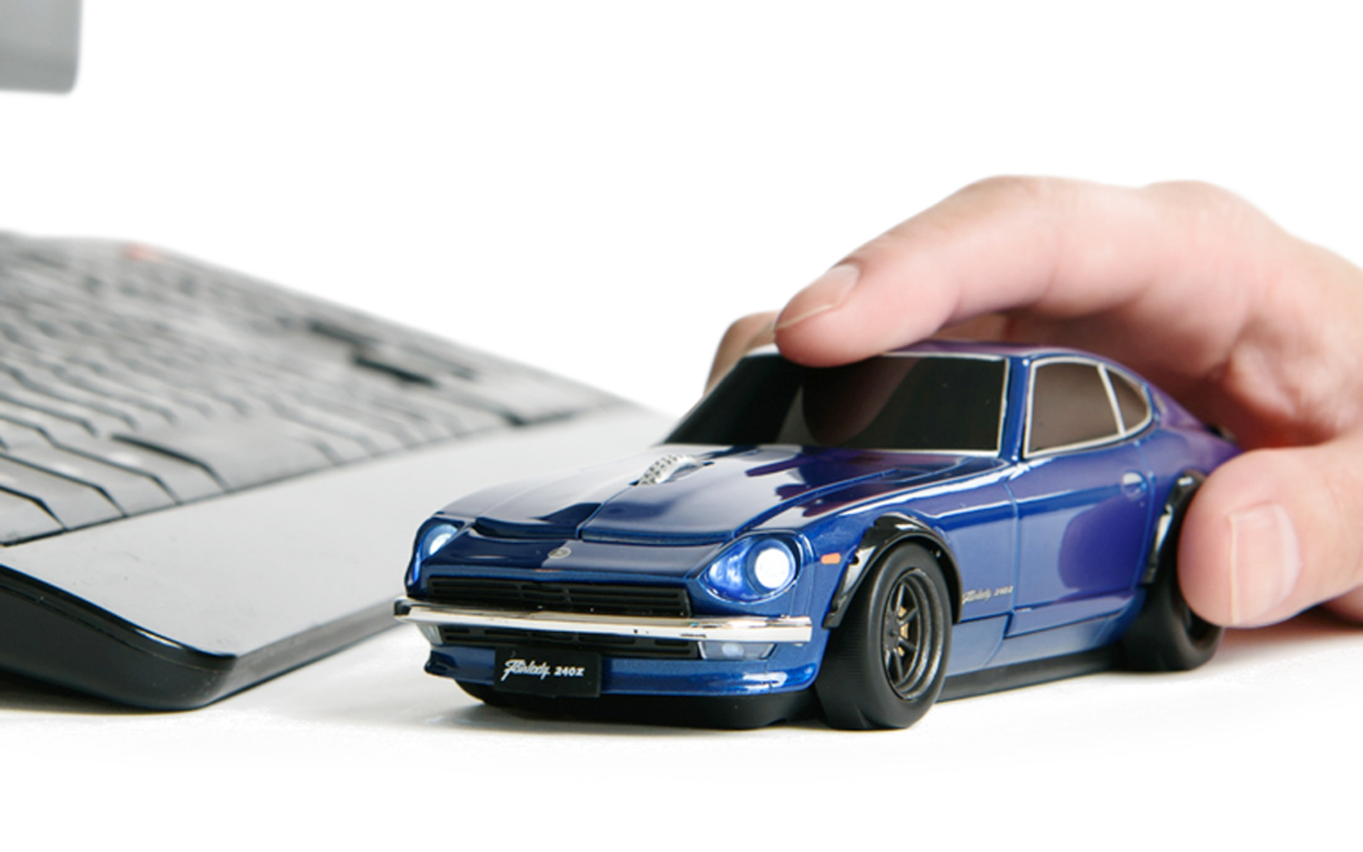 日産「フェアレディZ（240Z）」の無線マウスが登場