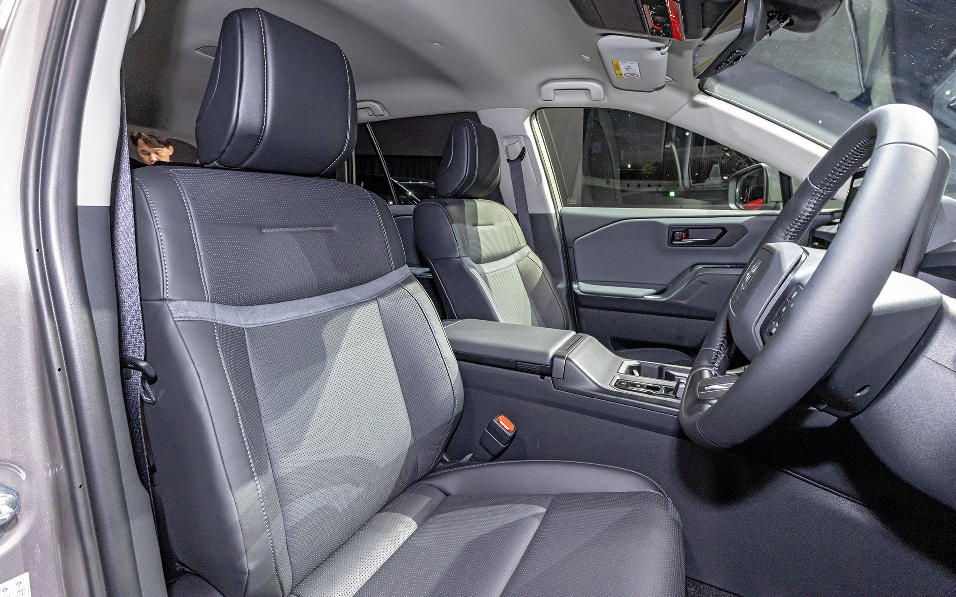 フロントシート