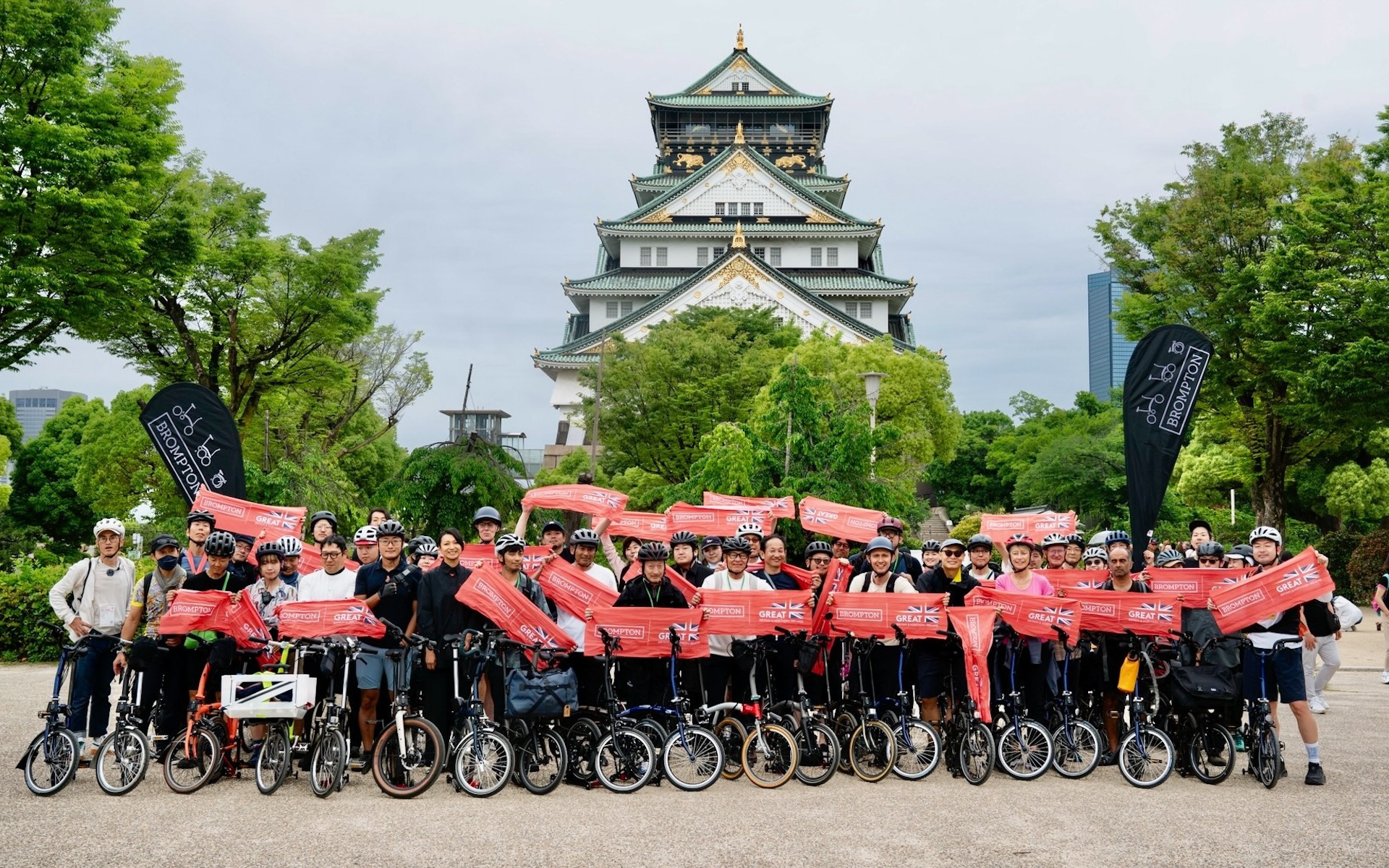 英国高級折り畳み自転車「ブロンプトン」に乗って、万博UKパビリオンを訪ねよう！「ブロンプトン アーバンチャレンジ イン 大阪2025」に参加してみた