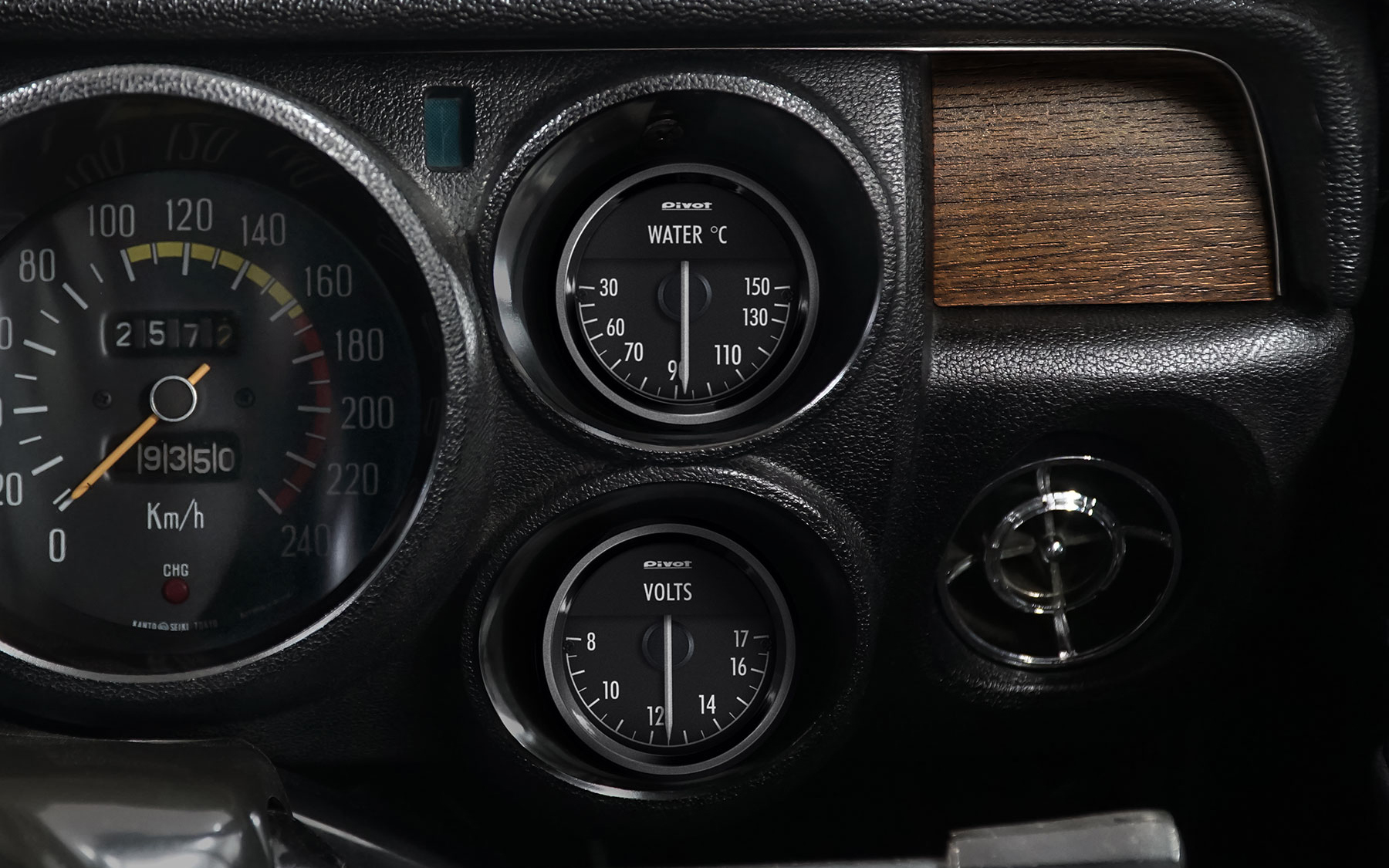 “ハコスカ”への装着イメージ