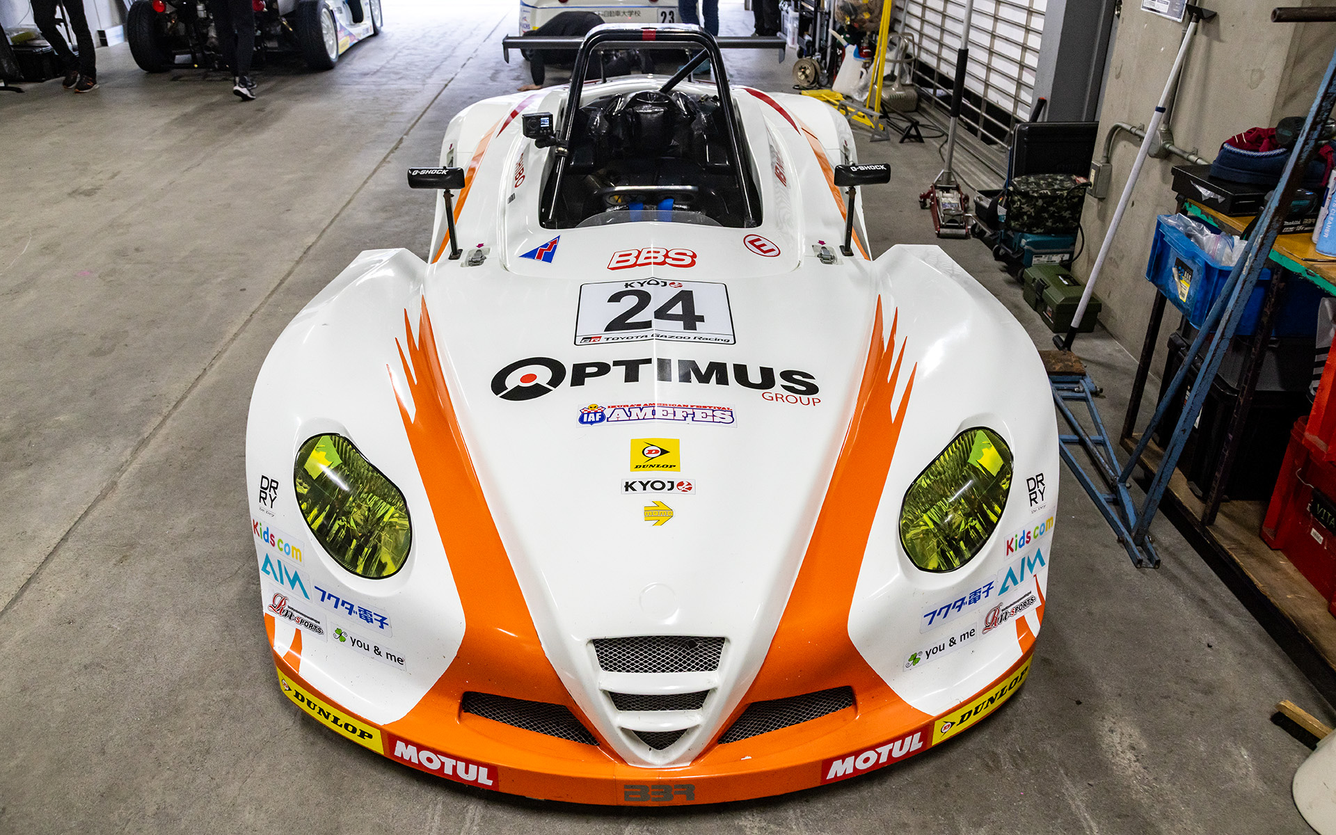 参戦マシンの「VITA-01」はメインスポンサーのロゴがOPTIMUSグループへと変更された