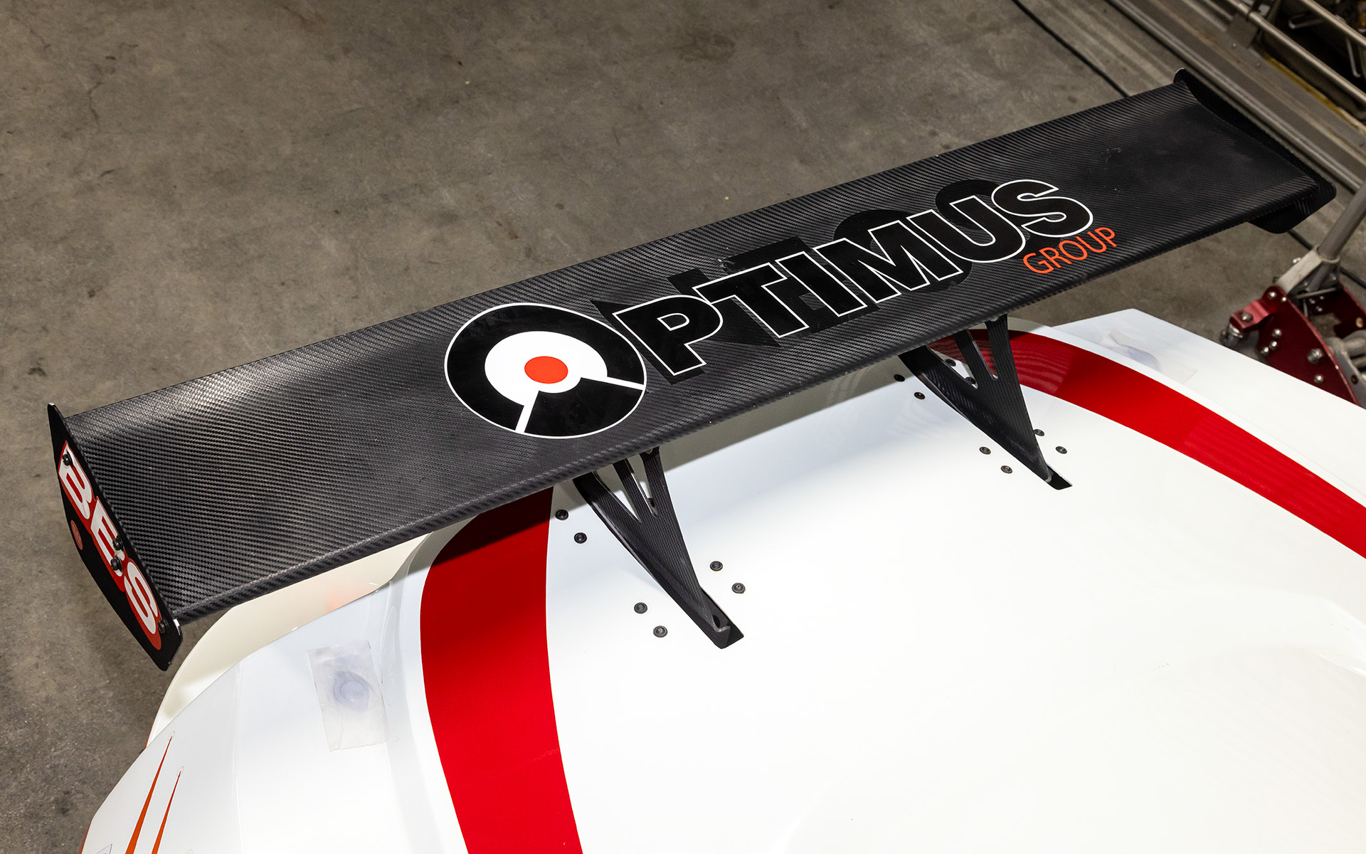 参戦マシンの「VITA-01」はメインスポンサーのロゴがOPTIMUSグループへと変更された