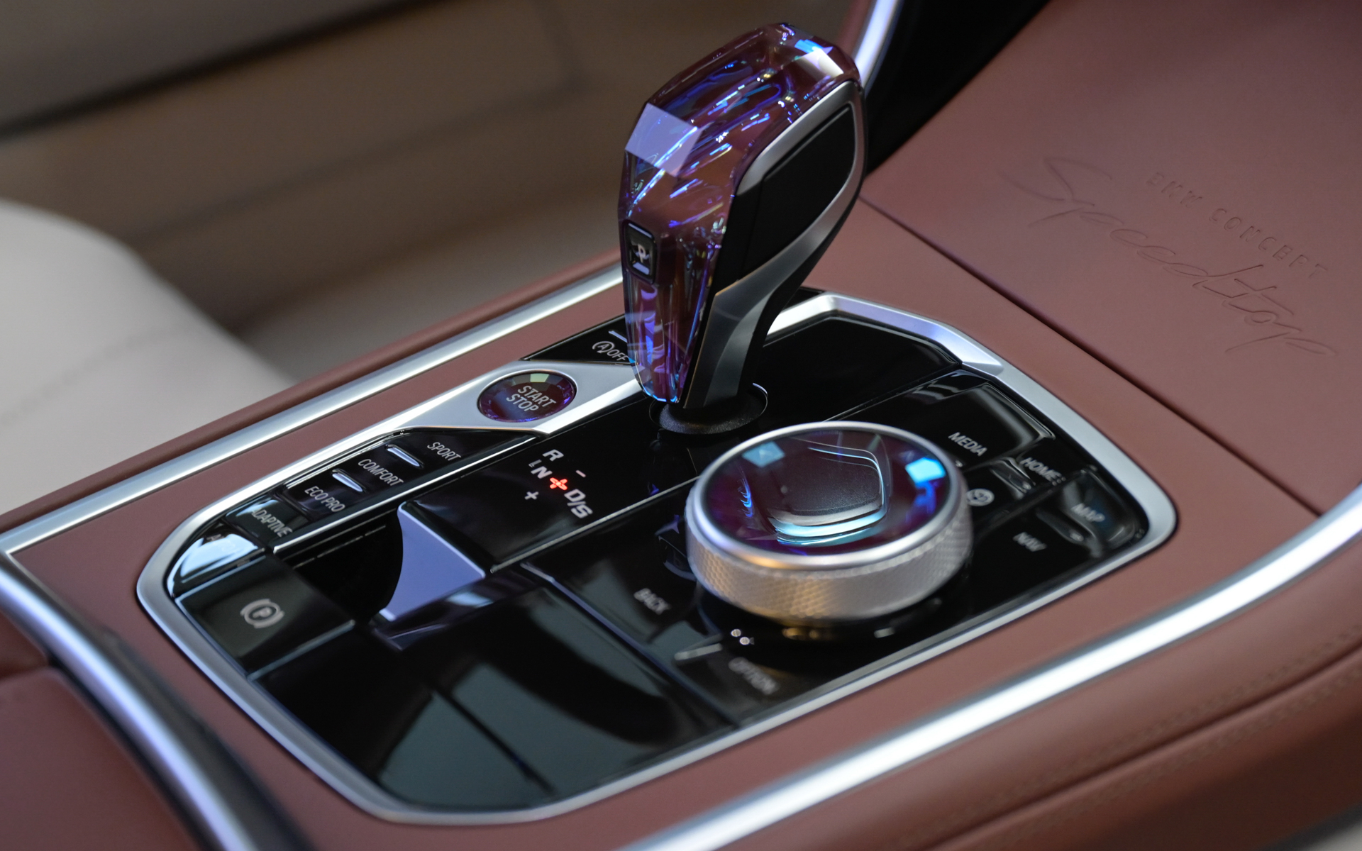 コンセプトモデル「スピードトップ」のインテリア