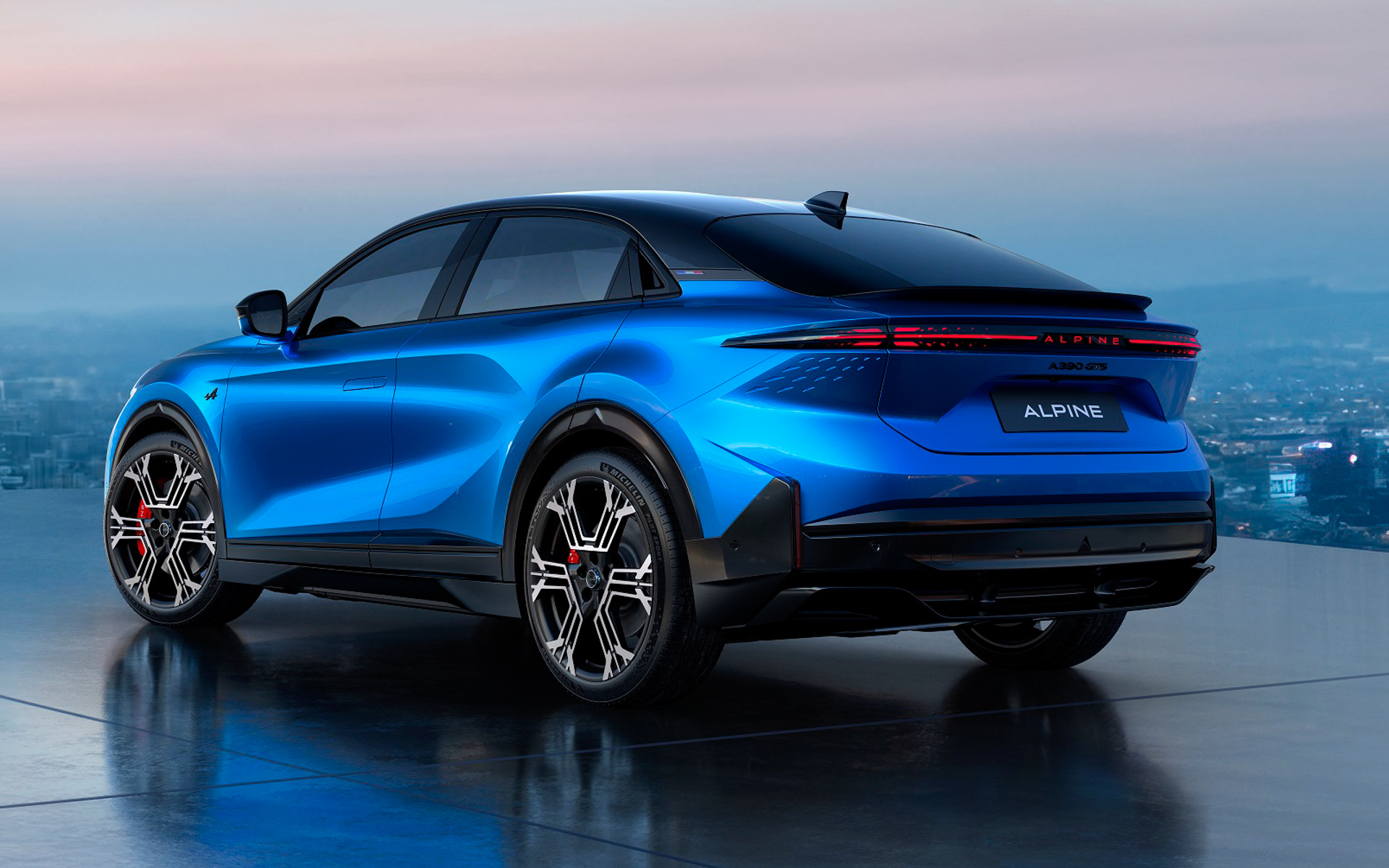 新型バッテリEVモデル「A390」