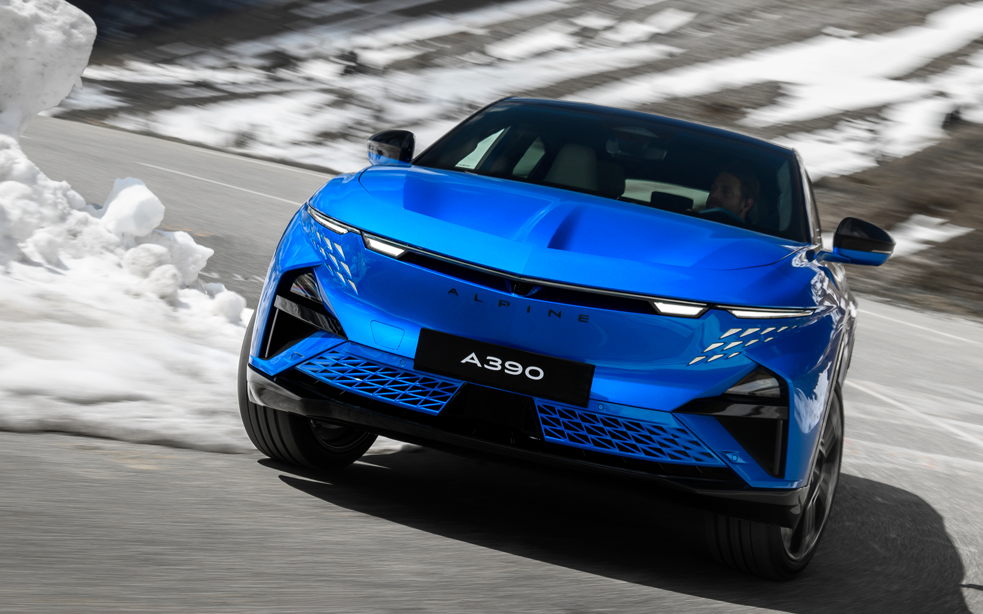 アルピーヌの新型バッテリEVモデル「A390」