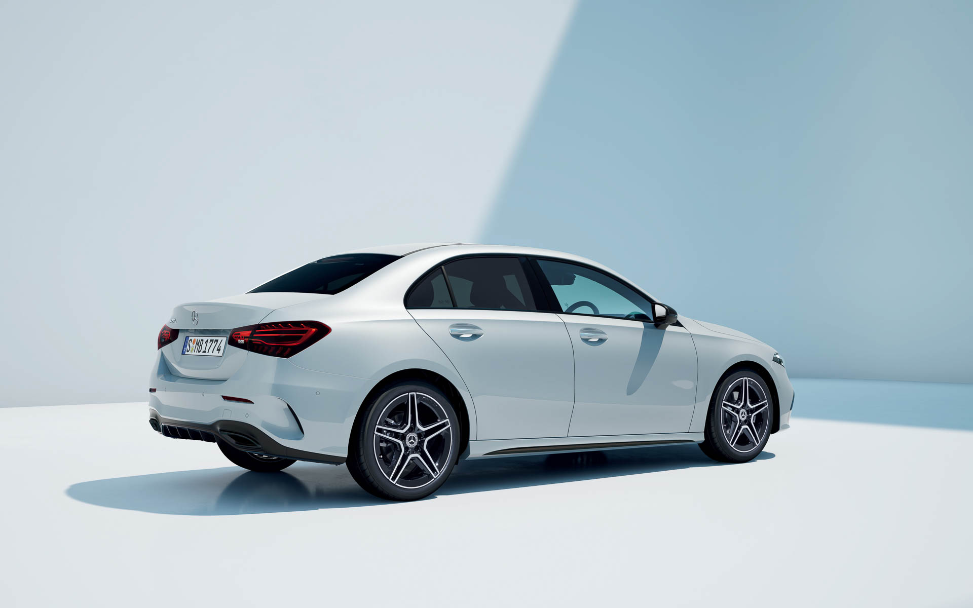 A 200 d Sedan Final Edition