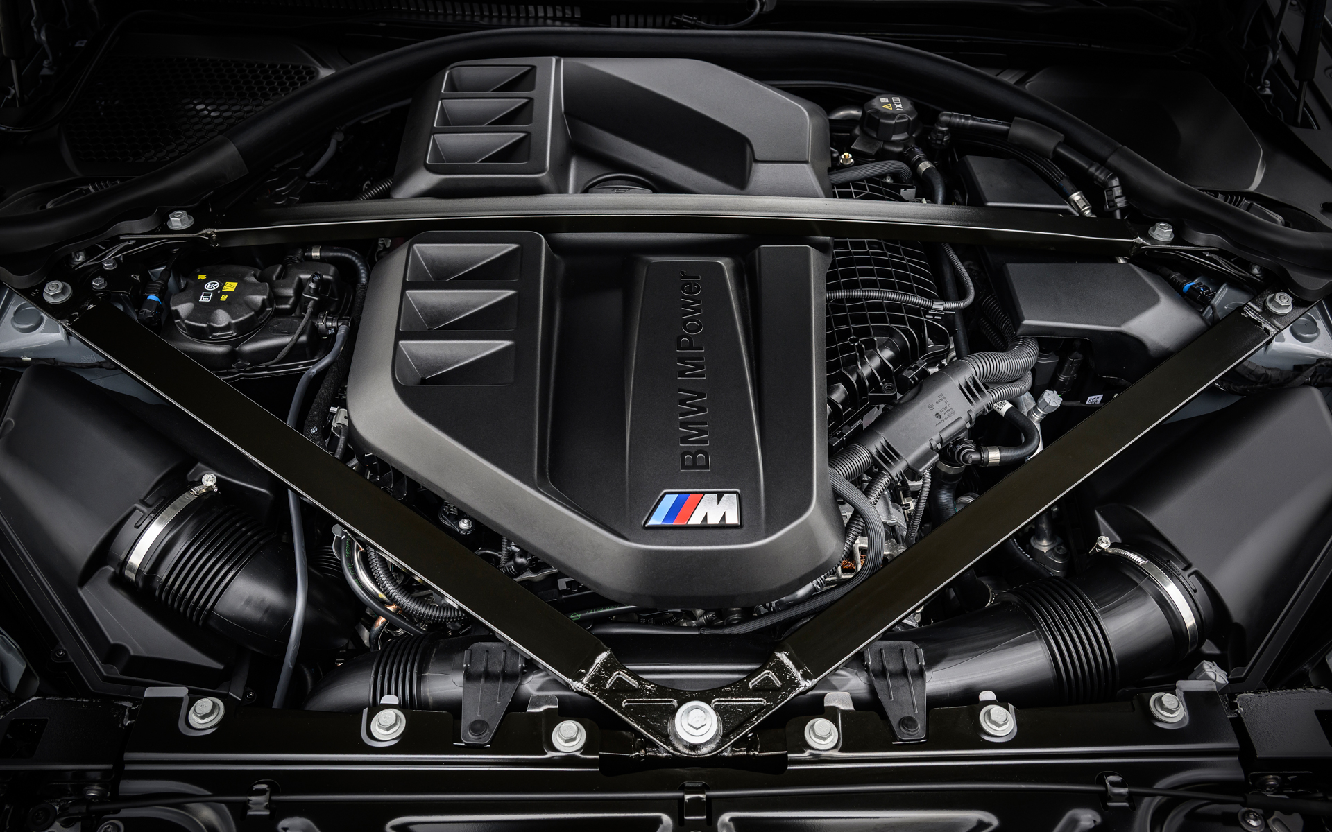 直列6気筒3.0リッターエンジンを搭載