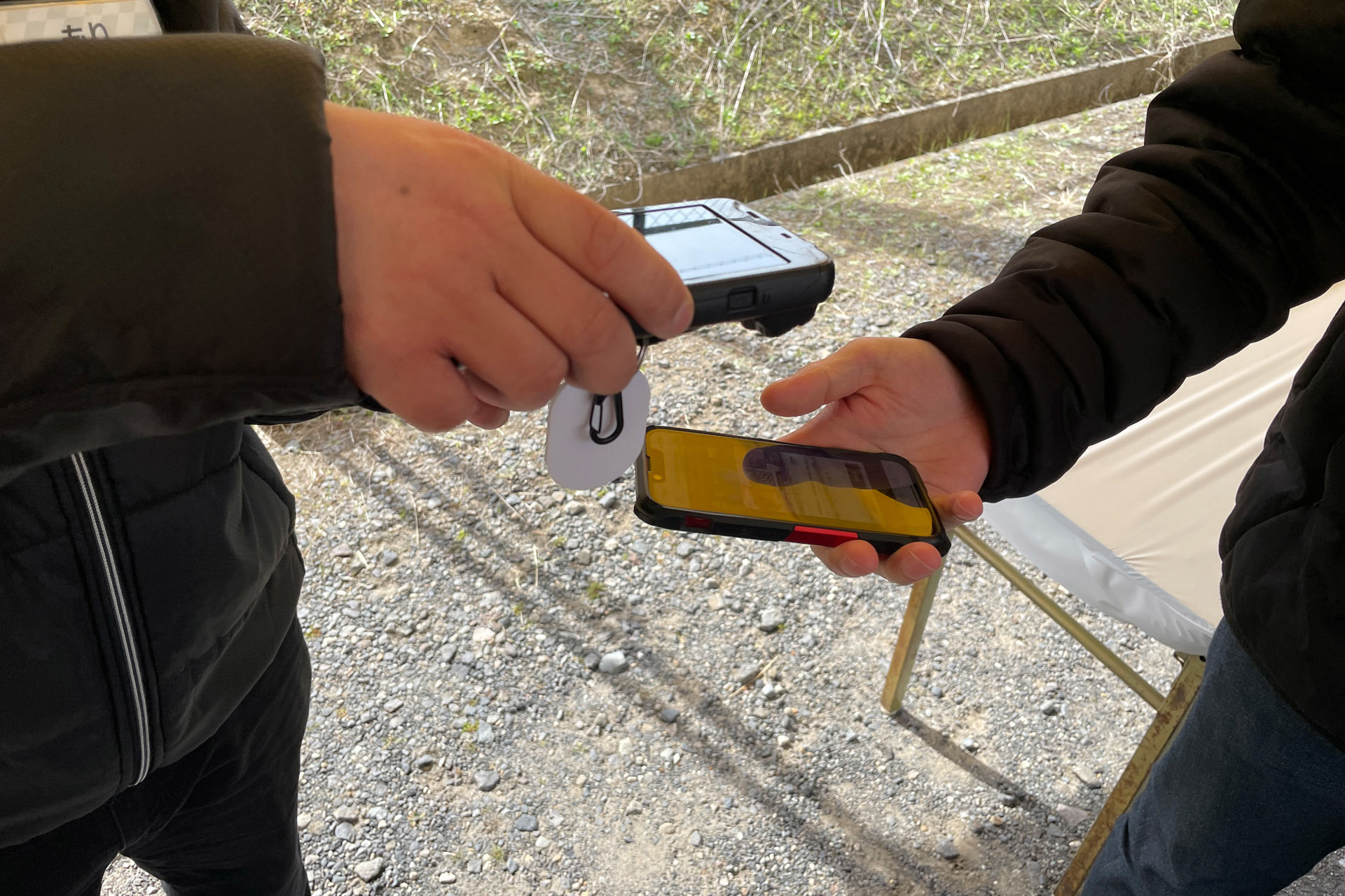 Kさんが電子チケットで受け付け。この後自分も受け付け