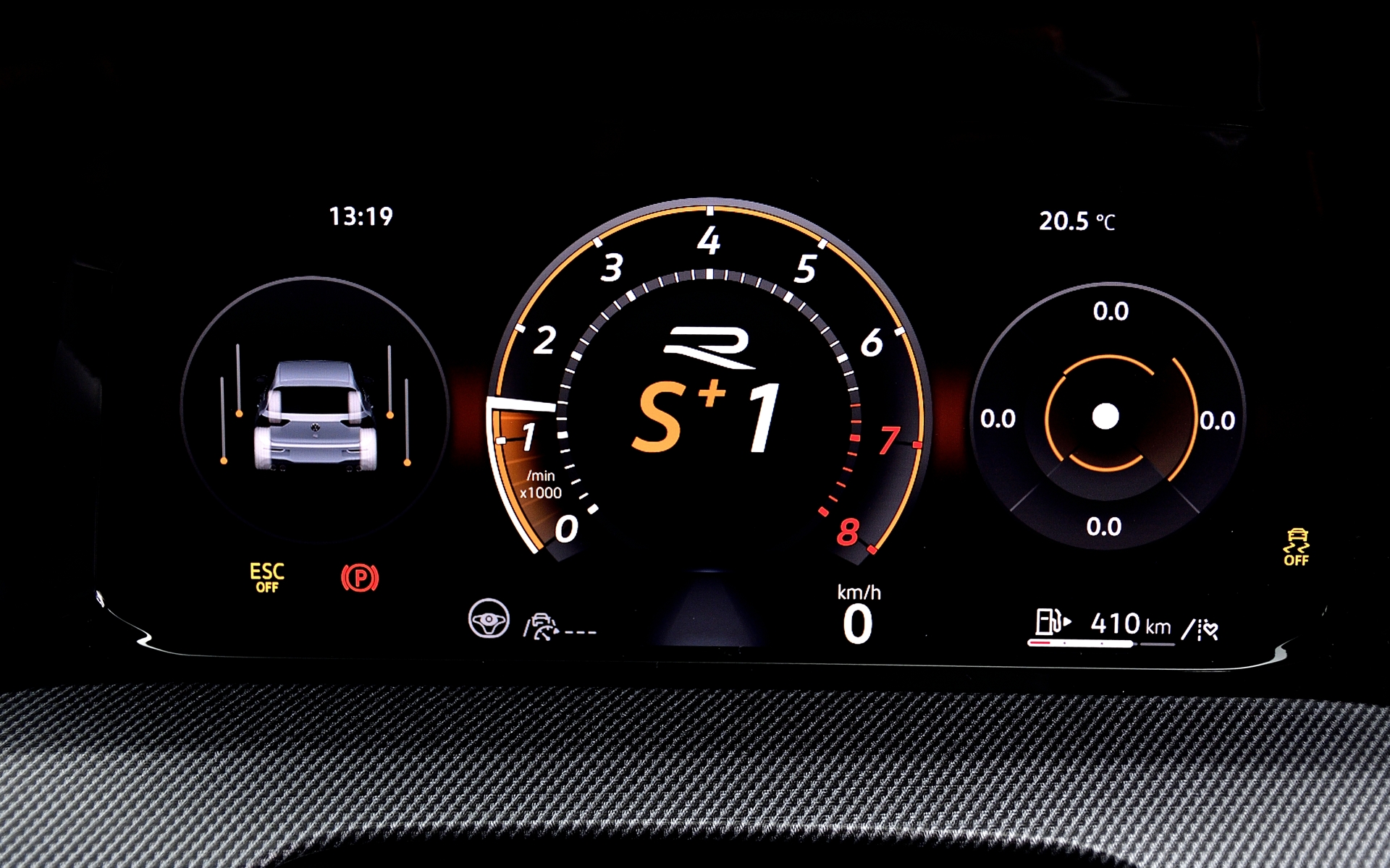 ESCをOFFにして、S＋モードで4輪ドリフトを楽しんだ