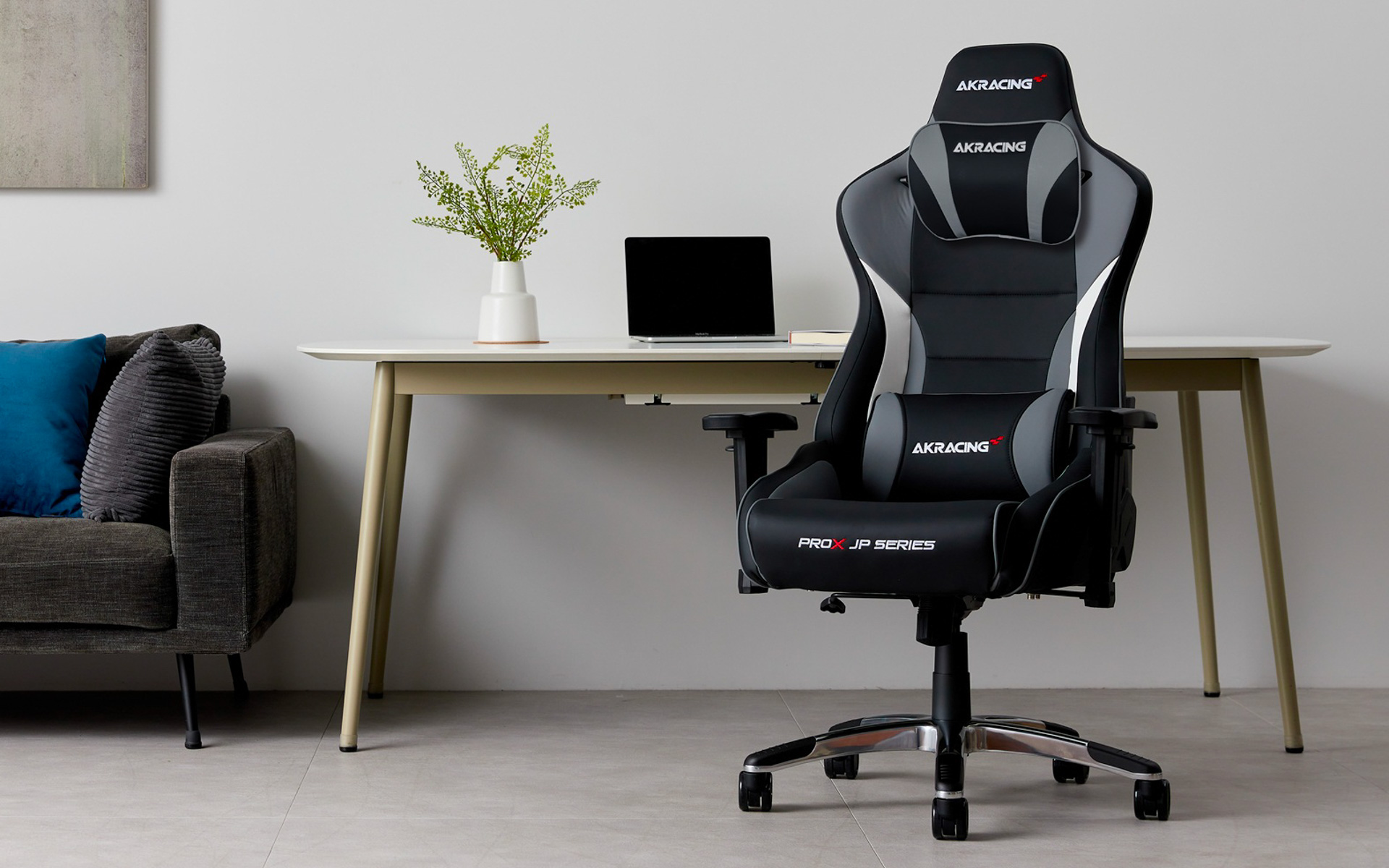 AKRacingのハイグレードゲーミングチェア「Pro-X JP」シリーズ