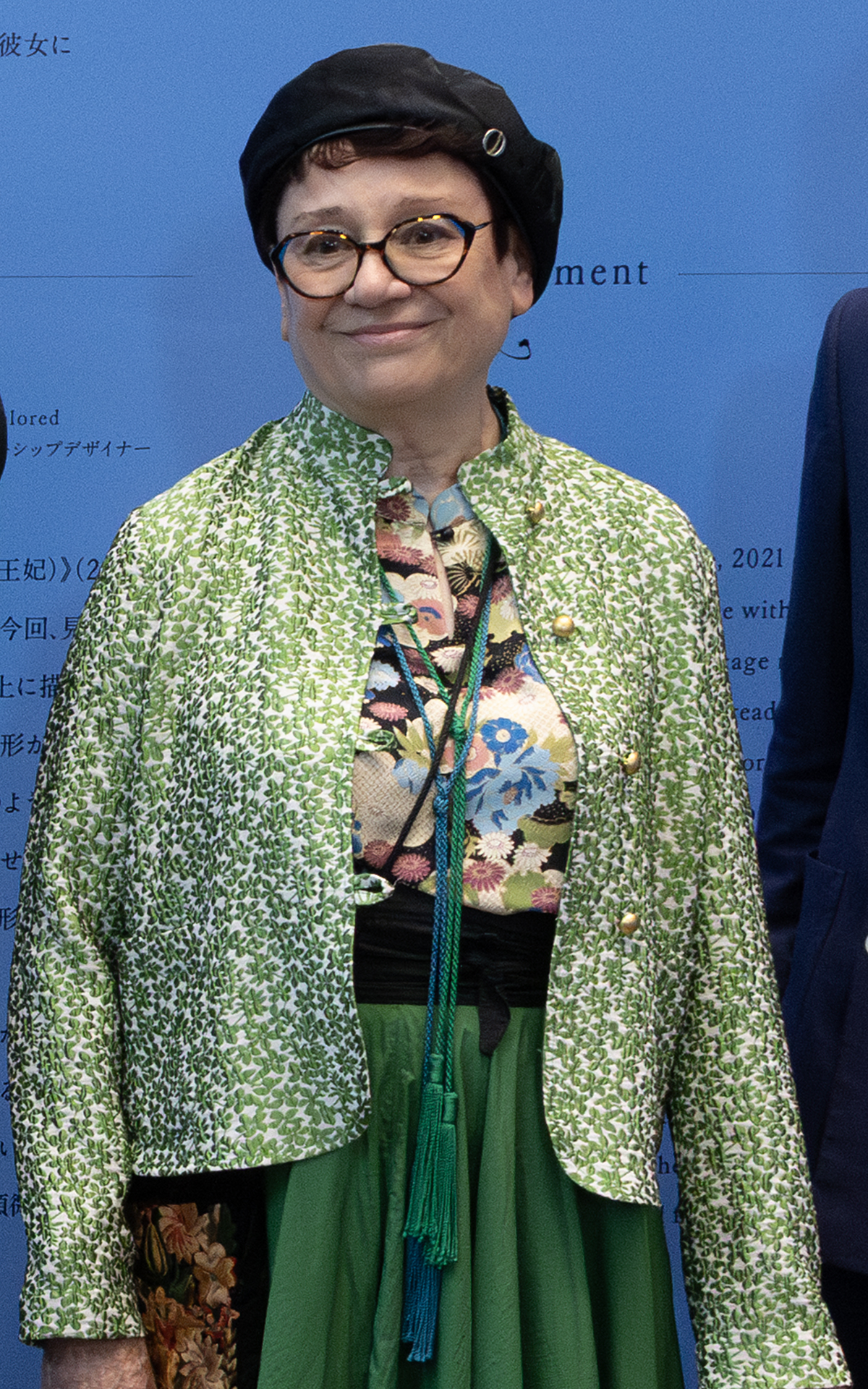 グランプリ受賞作家のエヴリン・ポスティック氏。この日、着ていたシャツは素材・デザインとも日本を意識したものだという