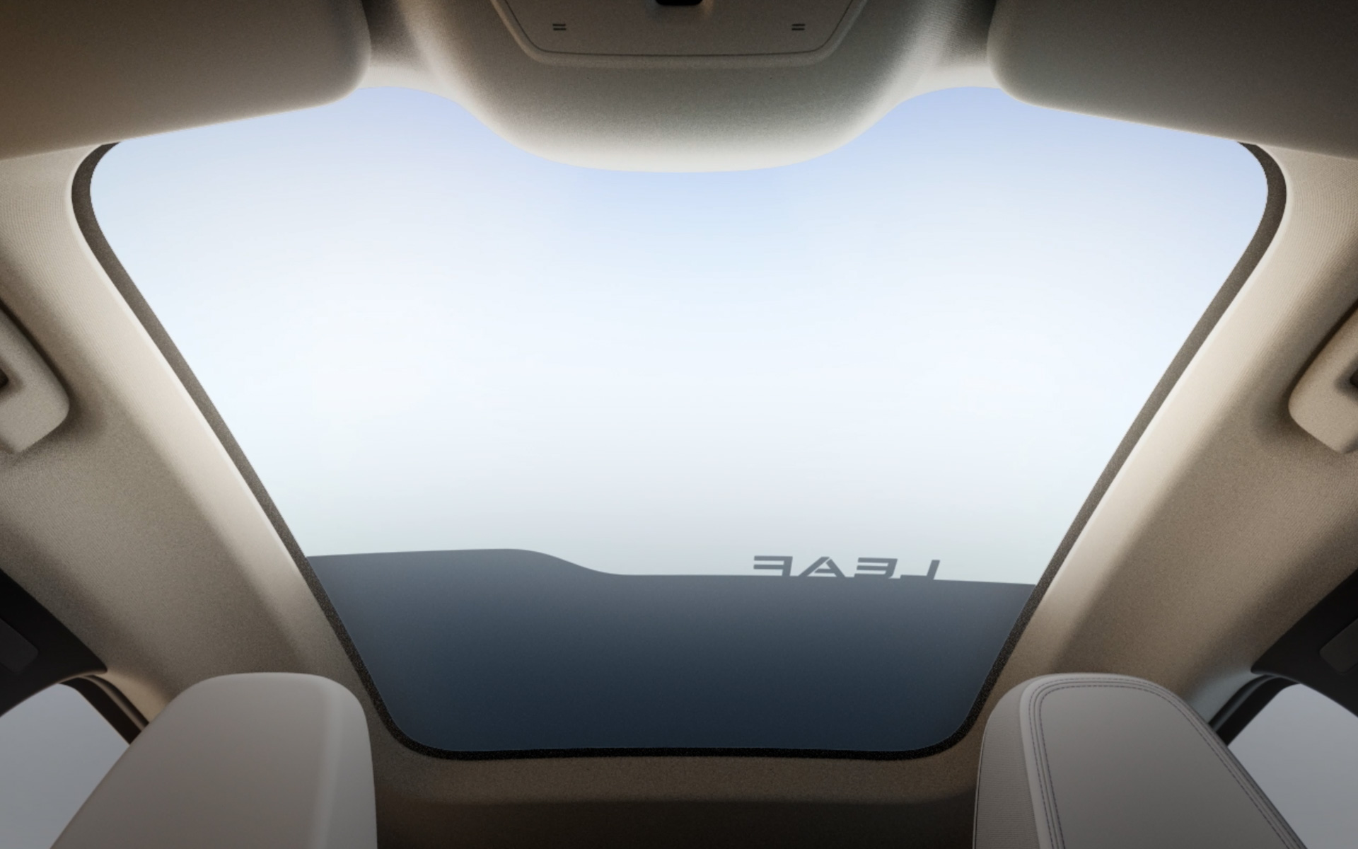 オプションの遮熱仕様の調光パノラミックガラスルーフ