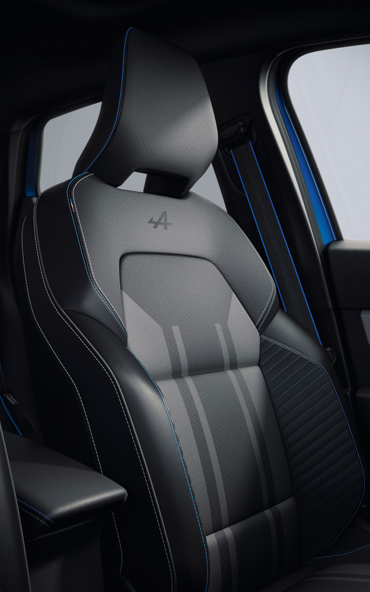 エスプリ アルピーヌグレードのインテリア