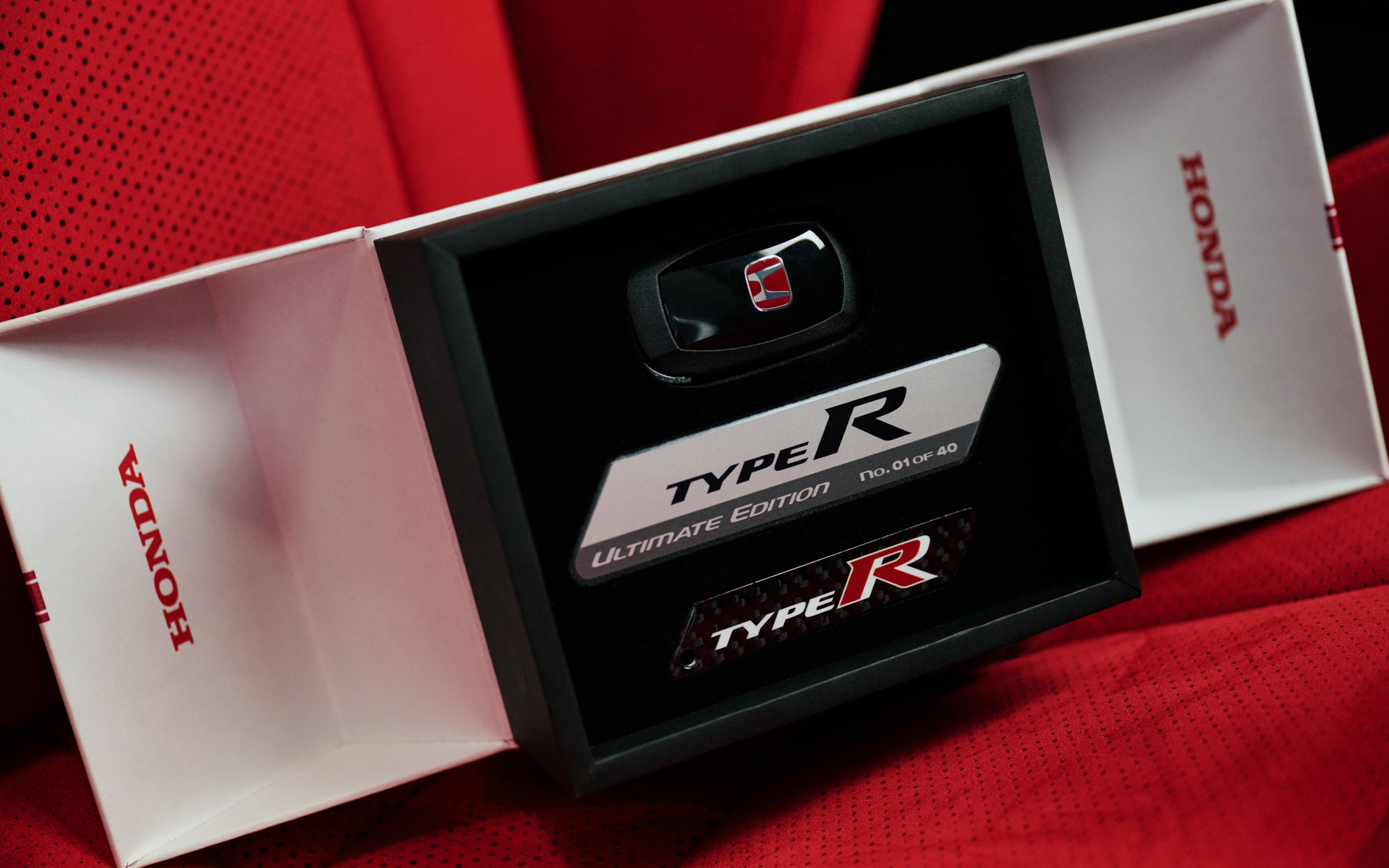 欧州で40台限定の「シビックタイプR アルティメットエディション」