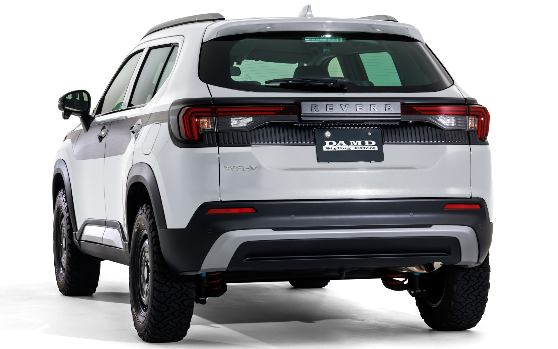 装着イメージのカラーバリエーション