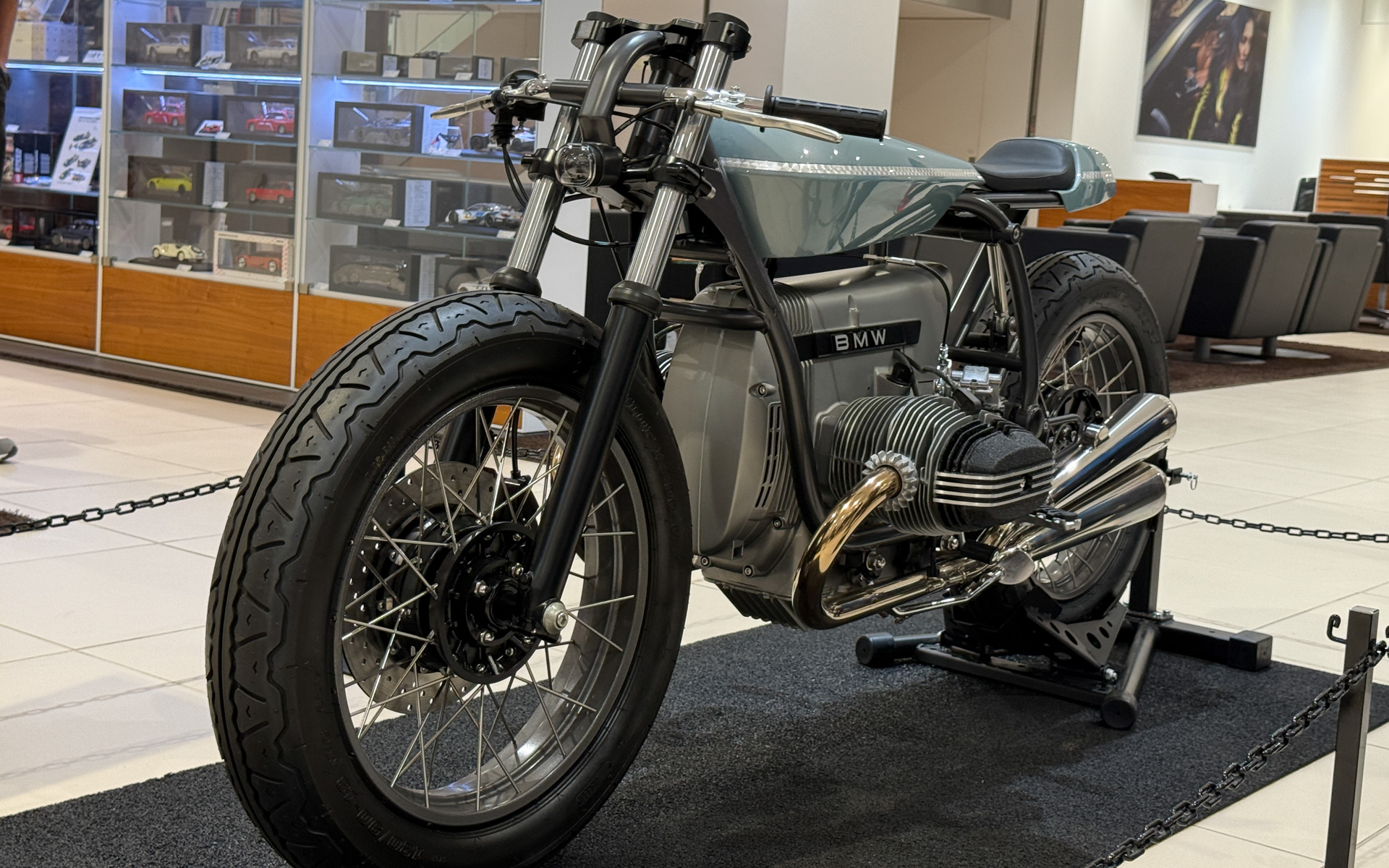 46WORKS、CHERRY'S COMPANY、Wedge motorcycleによるカスタムバイクの特別展示