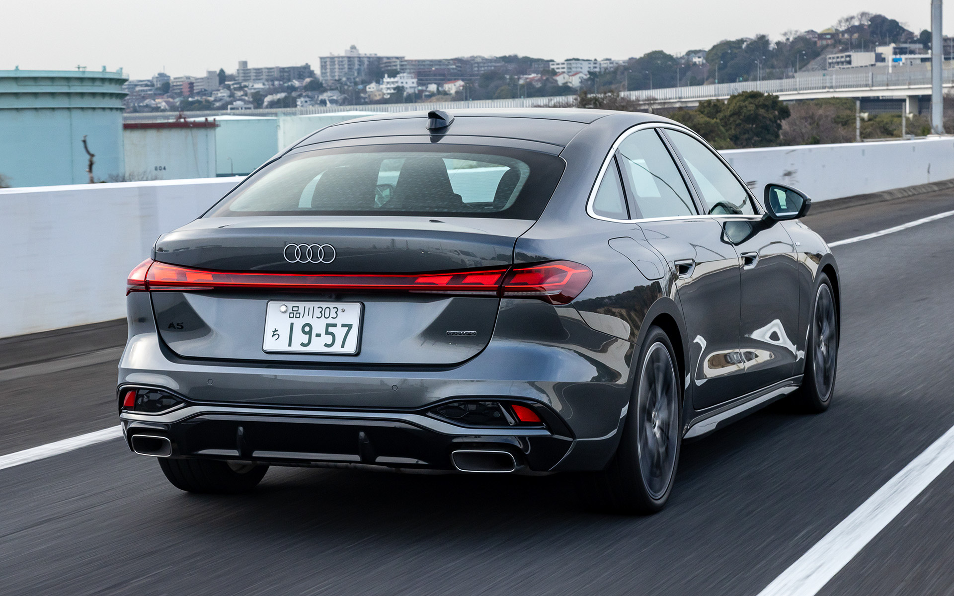 セダンとアバントのドライブフィールの違いは思ったよりも小さい