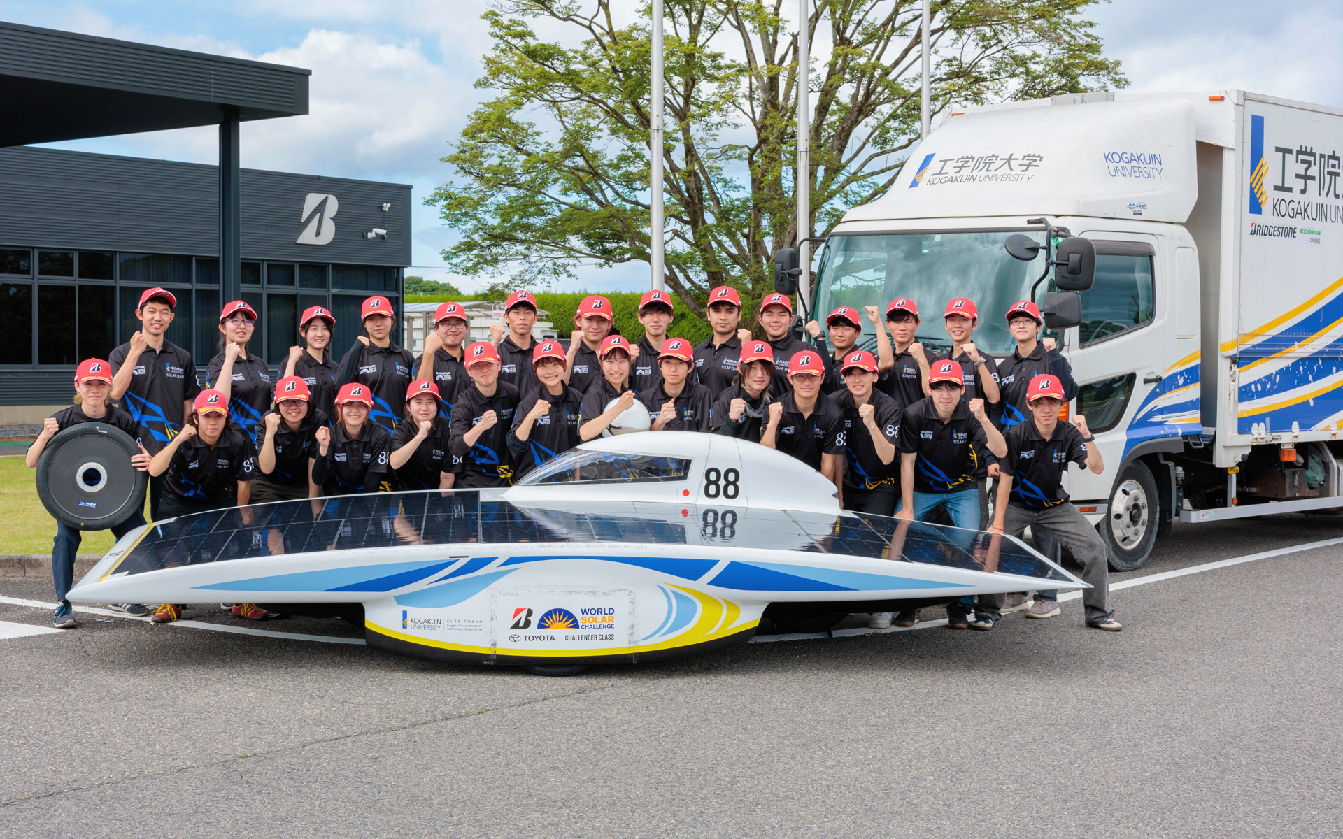 クラス初優勝を目指すチームメンバー