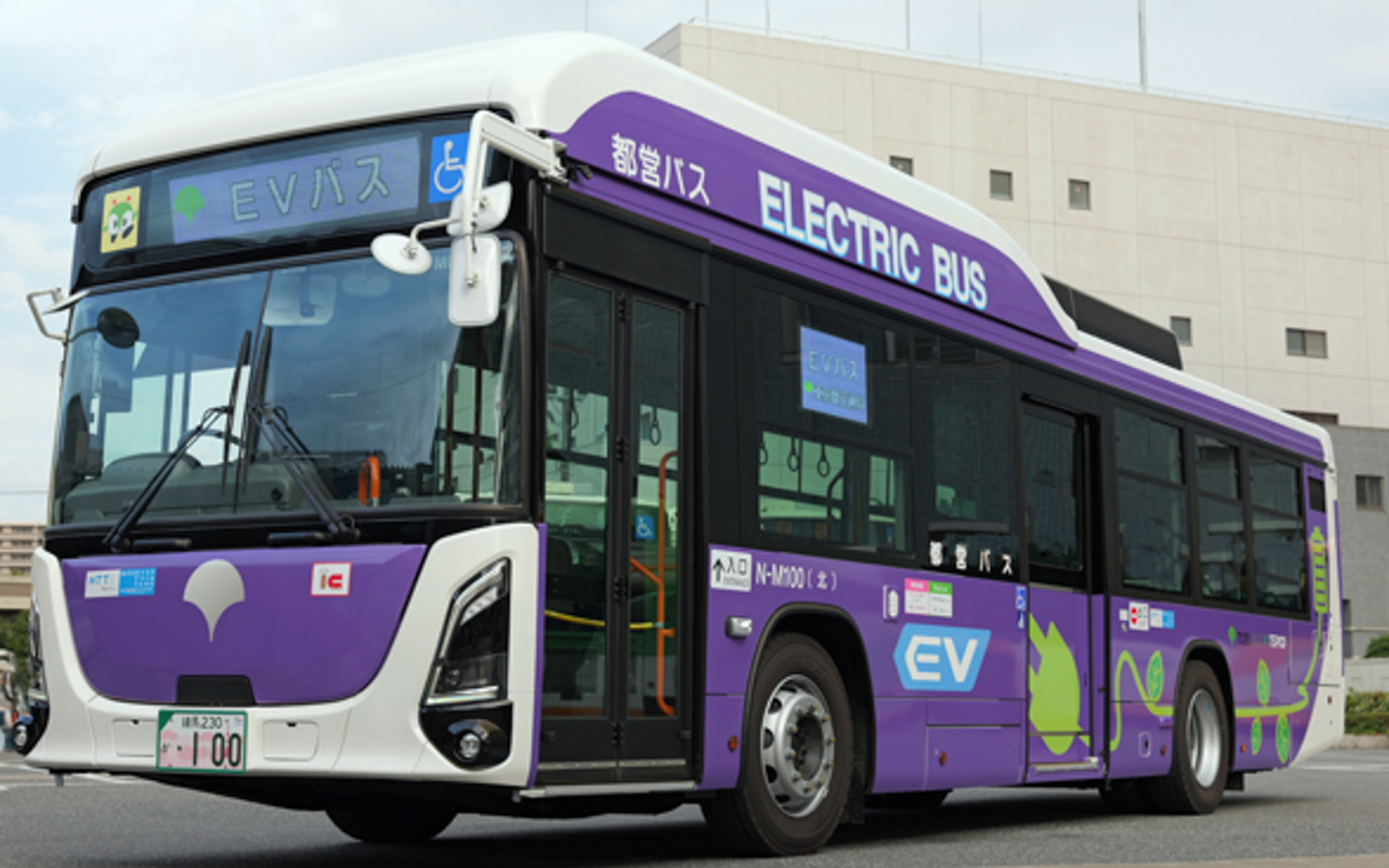 EVバス外観