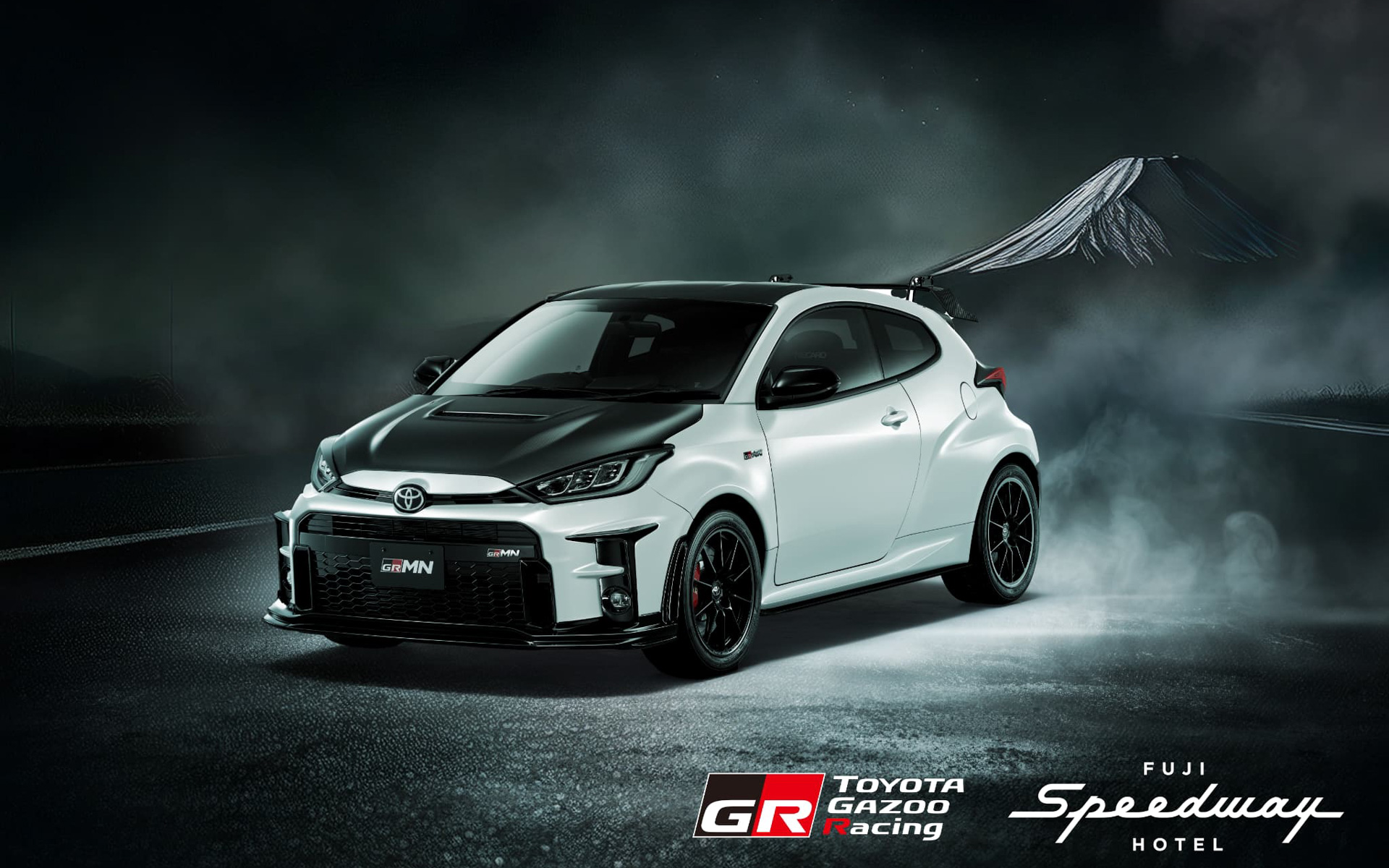 富士スピードウェイホテルに500台限定の「GRMNヤリス」6速MTモデルに試乗できる宿泊特典登場