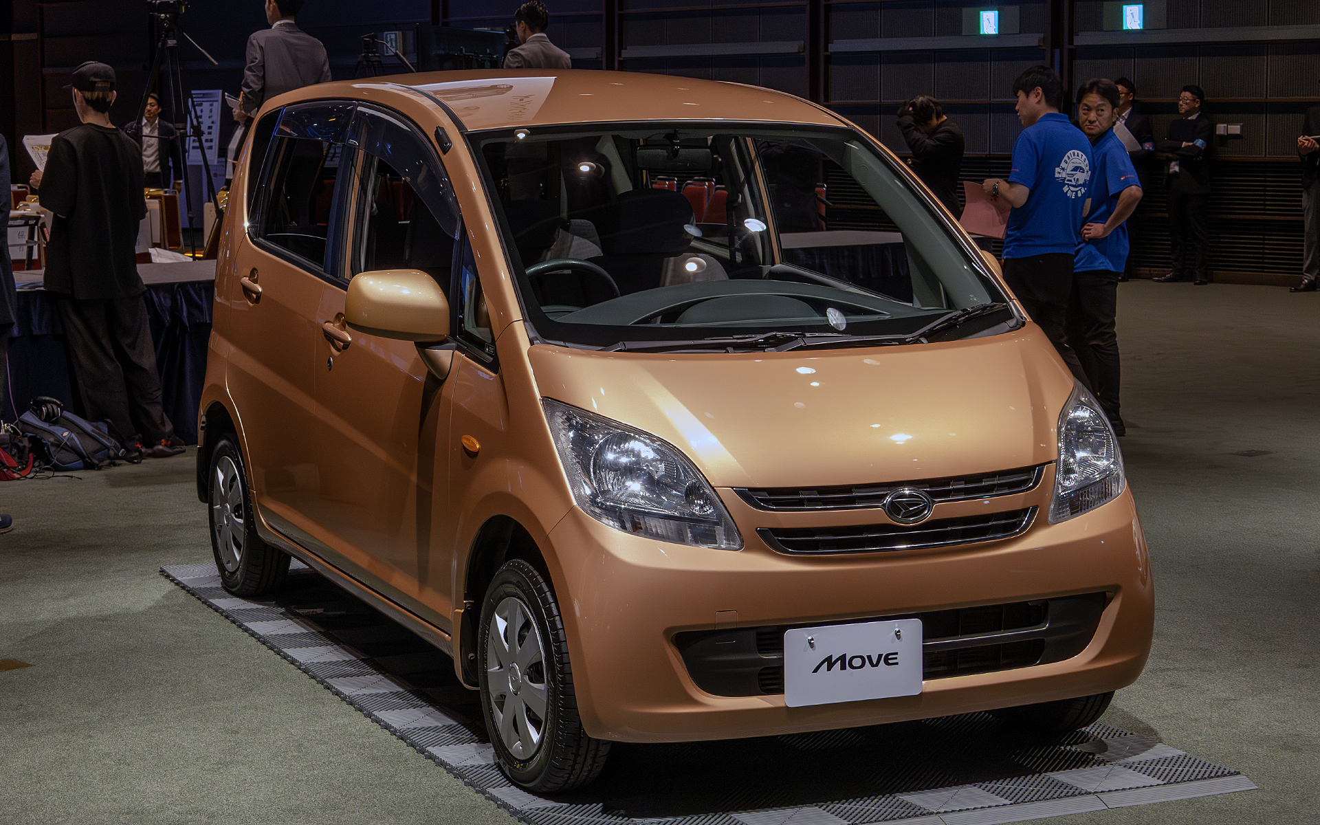 2006年に発売された4代目ムーヴ
